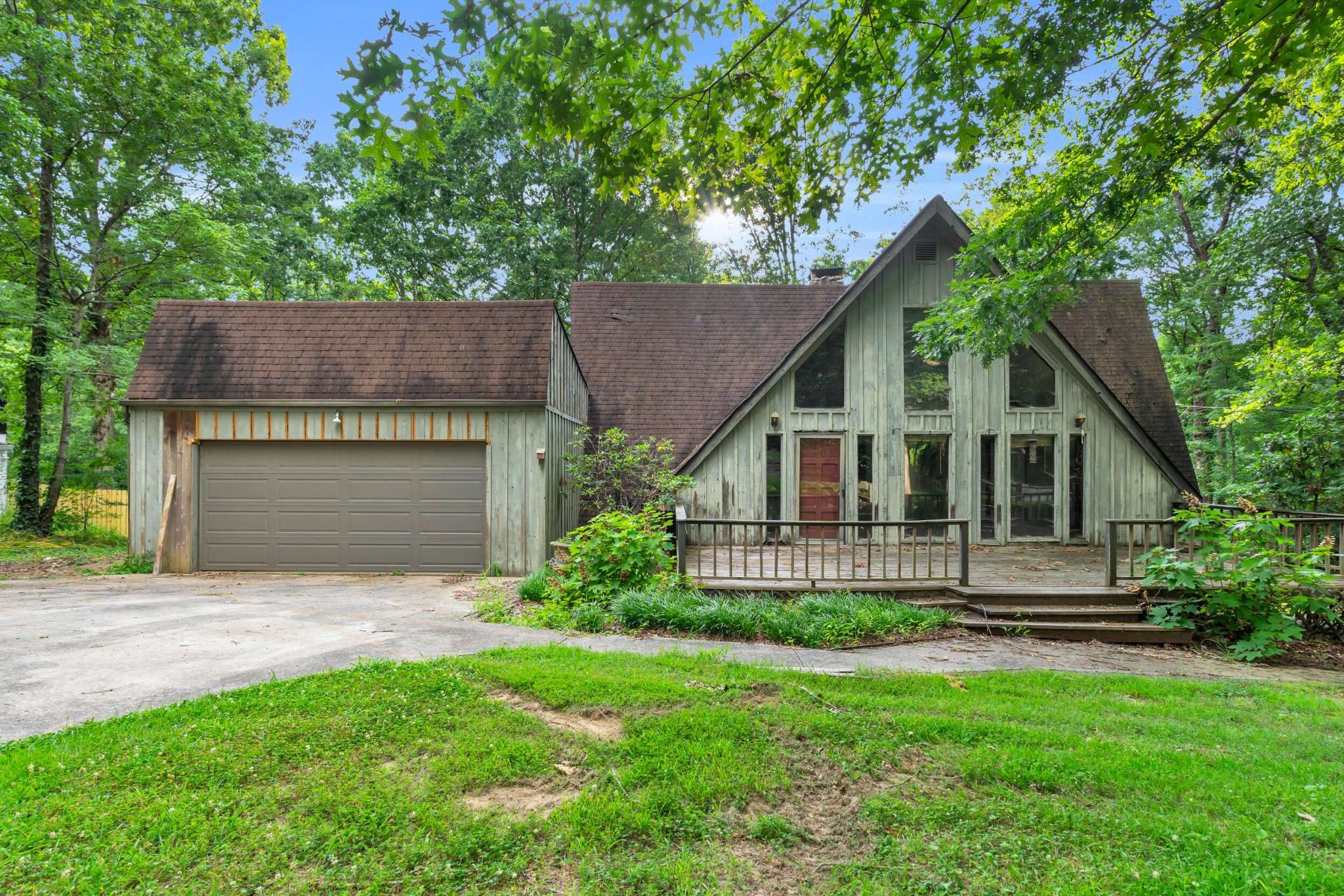Signal Mountain, TN 37377,1811 Angel Lane