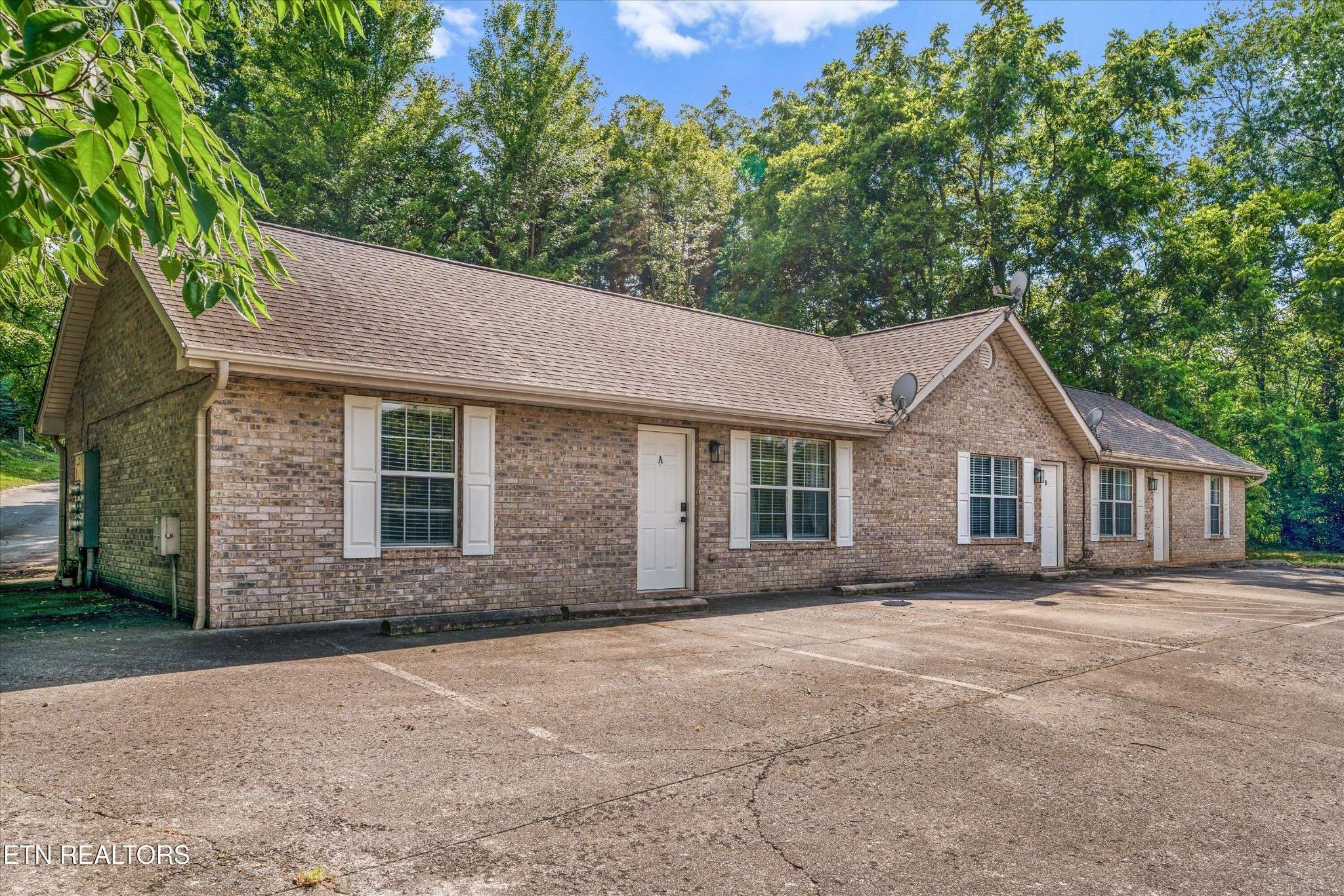 Maryville, TN 37804,1132 Fielding Drive