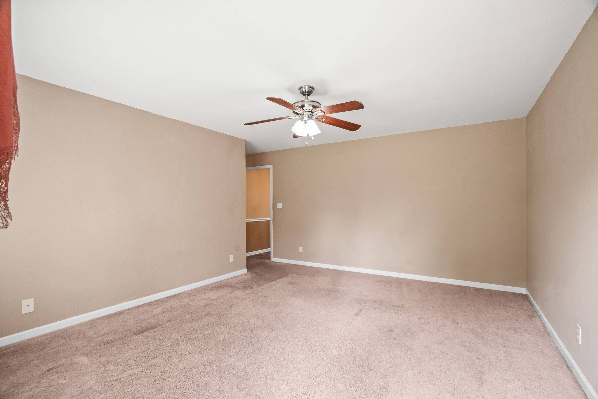 White House, TN 37188,213 Hamlett Dr