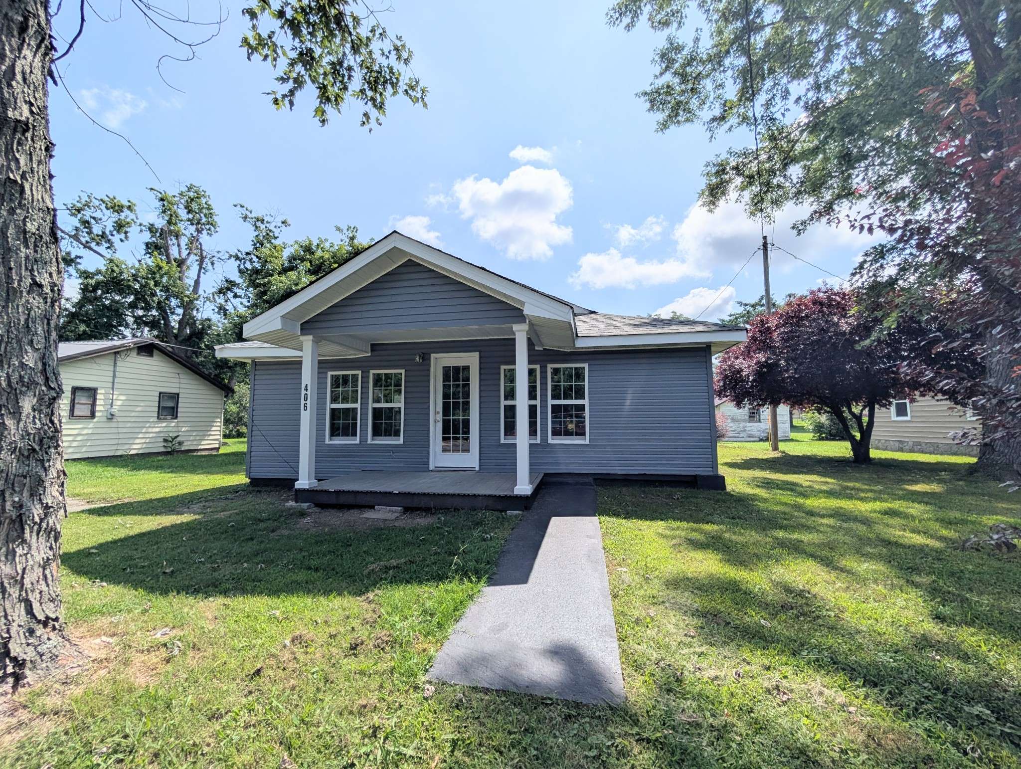 Decherd, TN 37324,406 Horton St