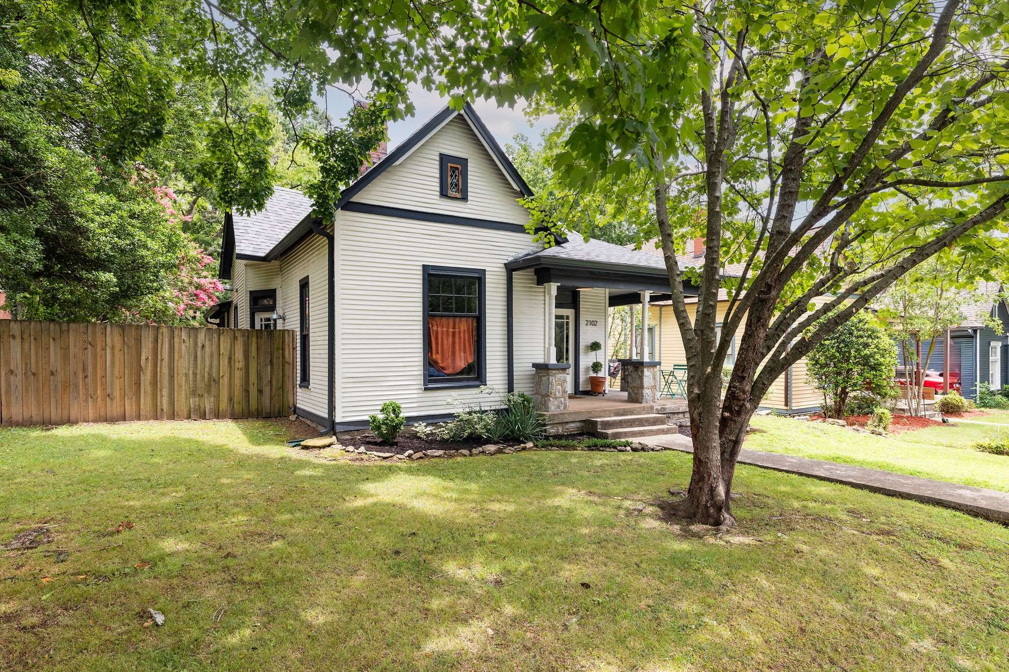 Nashville, TN 37204,2102 Grantland Ave