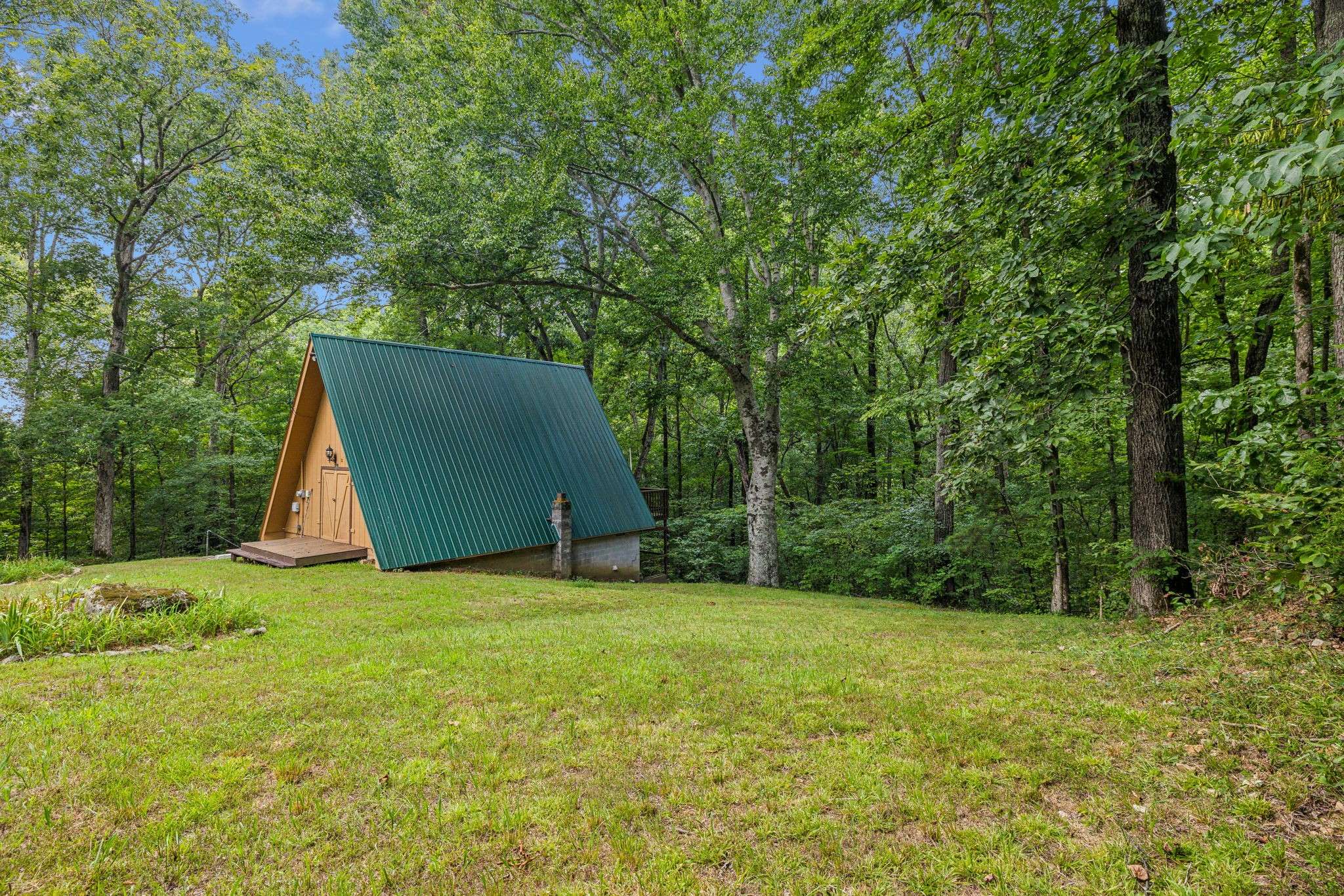 Dover, TN 37058,111 Mud Hill Rd