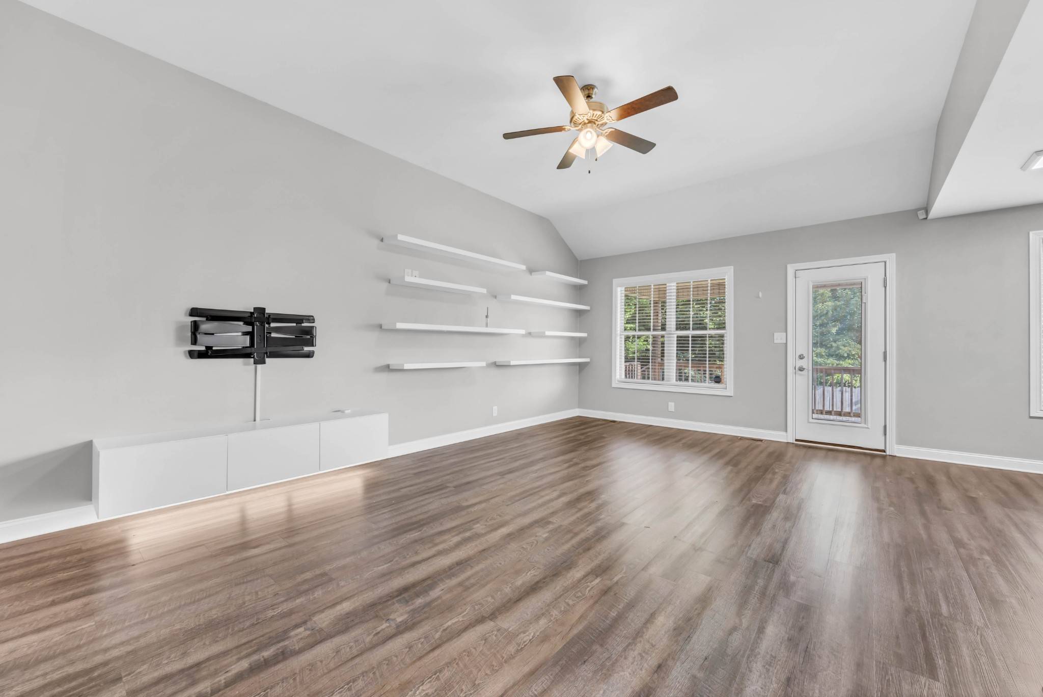 Clarksville, TN 37040,626 Snowshoe Ln