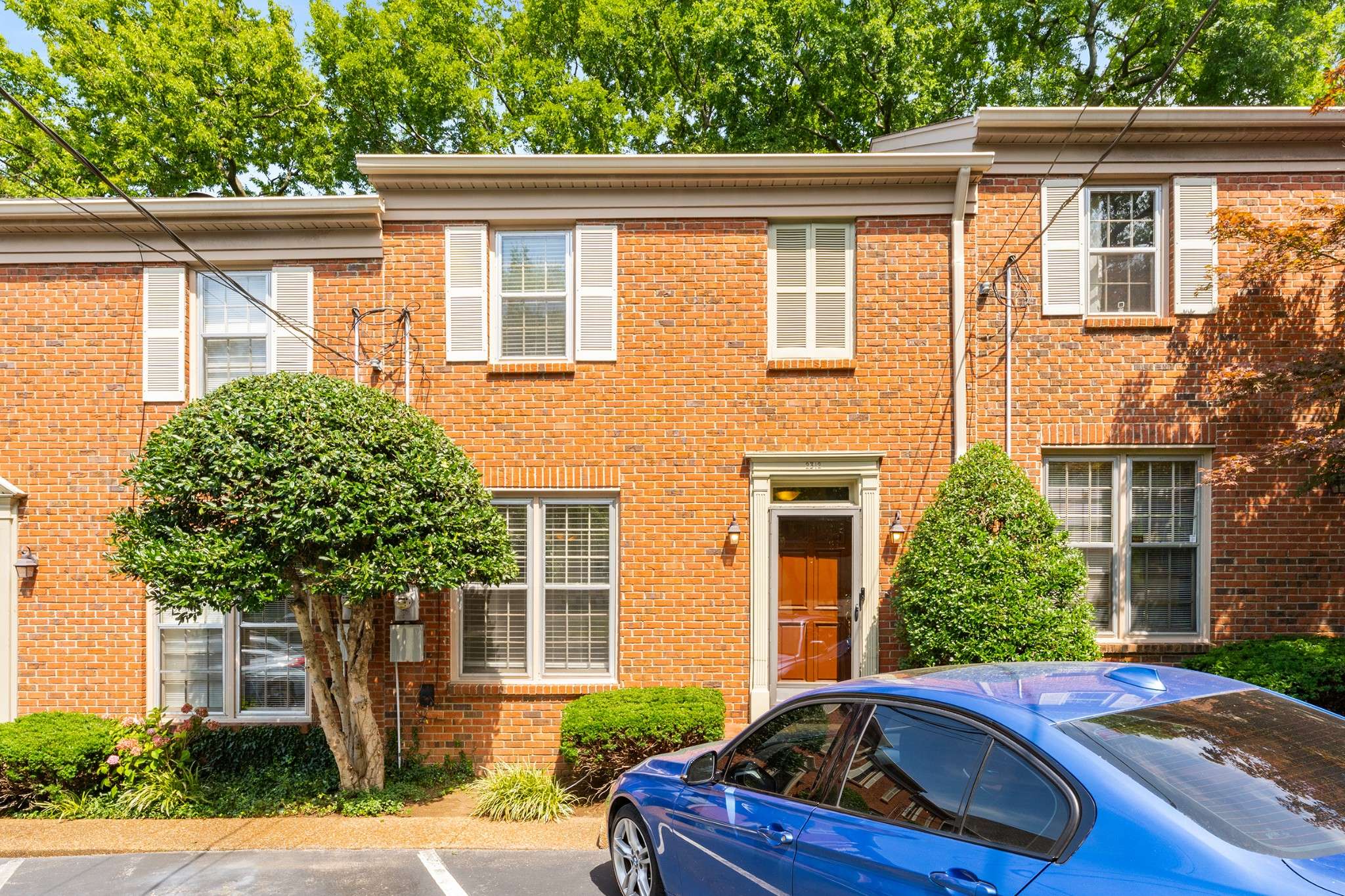 Nashville, TN 37212,2312 18th Ave #S