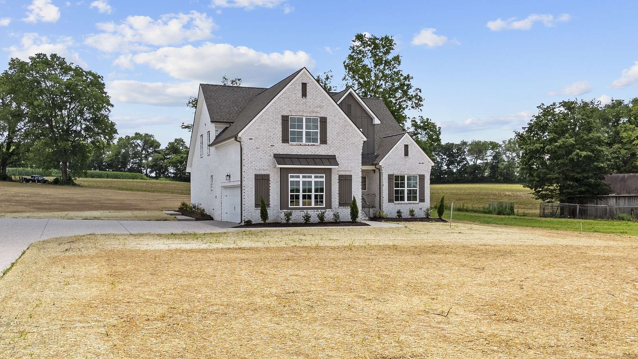 Castalian Springs, TN 37031,482 Greenfield Ln #2