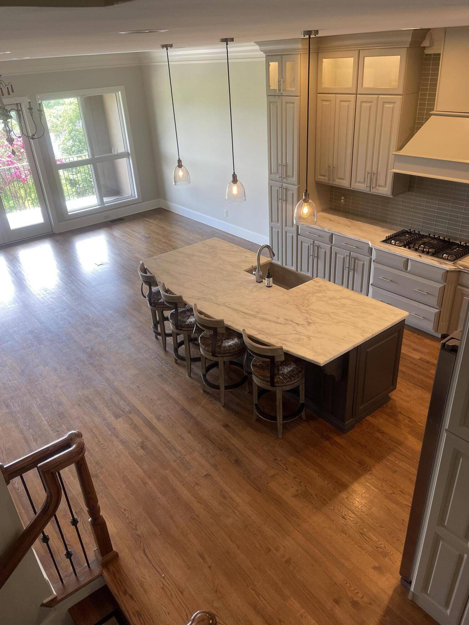 Chattanooga, TN 37404,3206 S Crest Place
