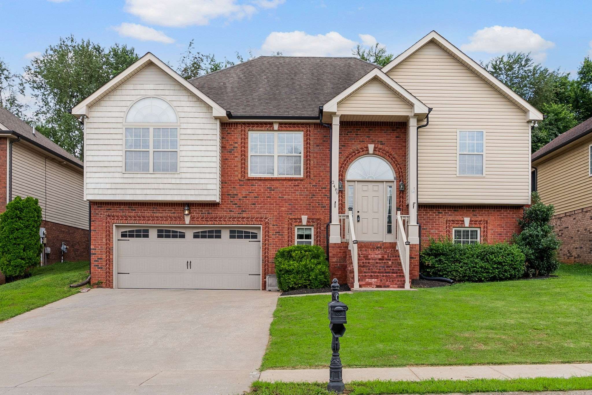 Clarksville, TN 37042,2489 Senseney Dr