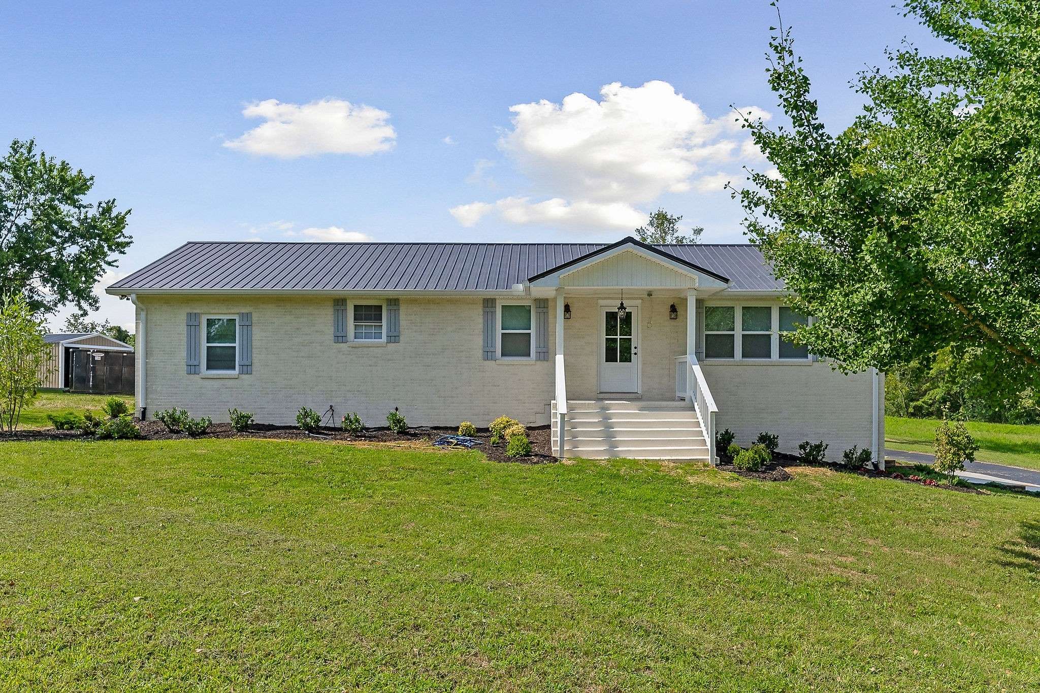 Mcminnville, TN 37110,682 Shady Rest Rd