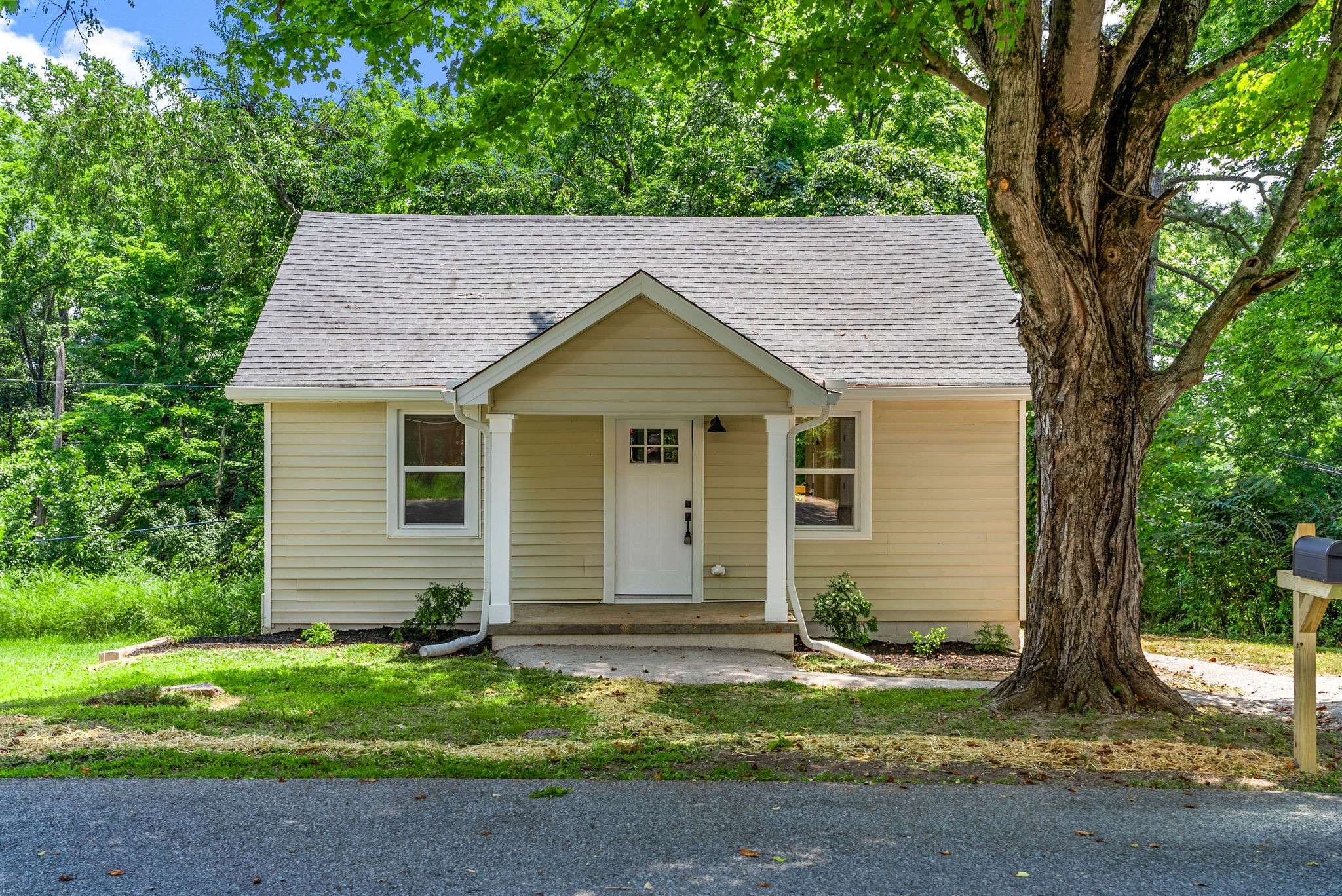 Clarksville, TN 37043,1001 Kendrick St