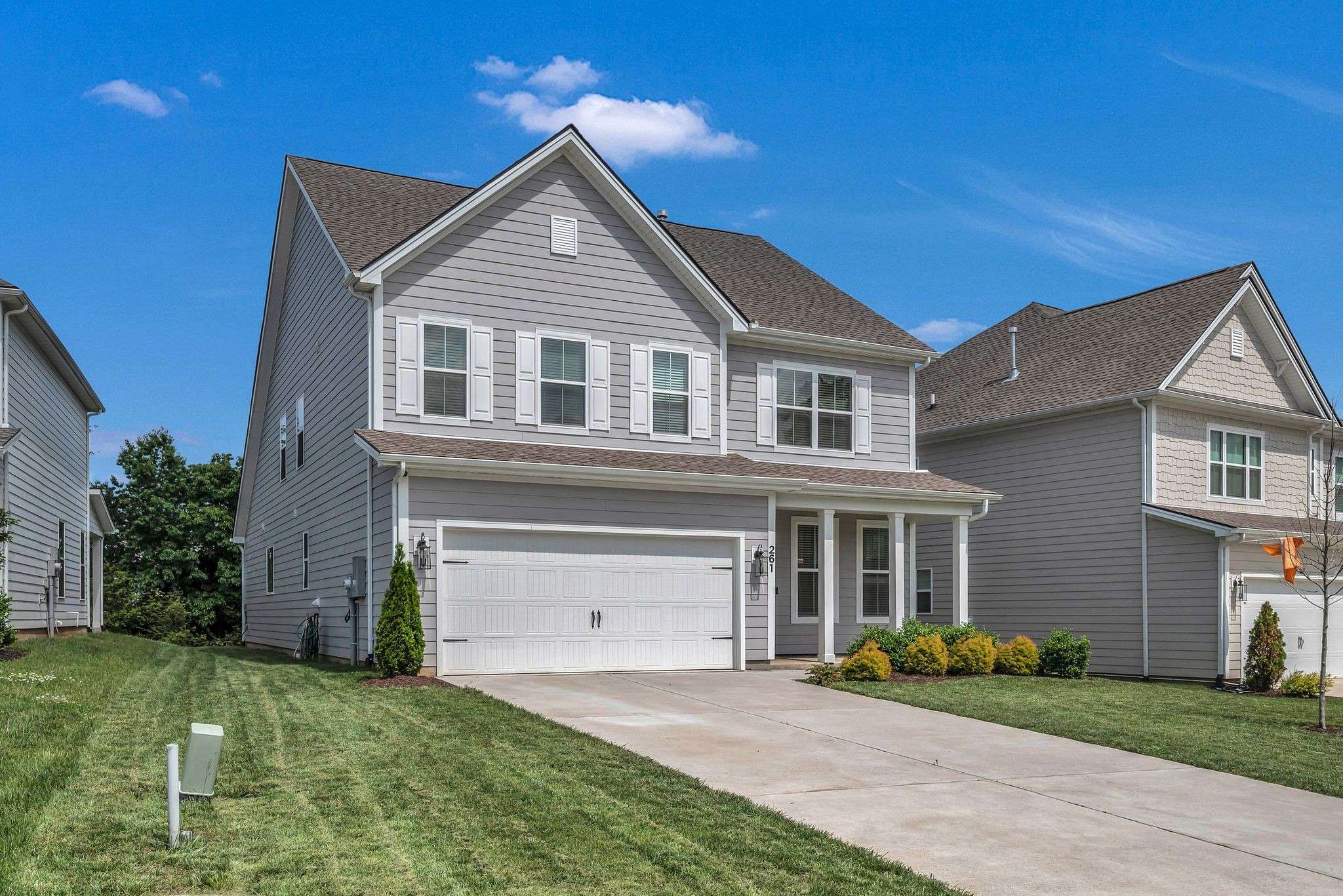 La Vergne, TN 37086,261 Cornice Dr