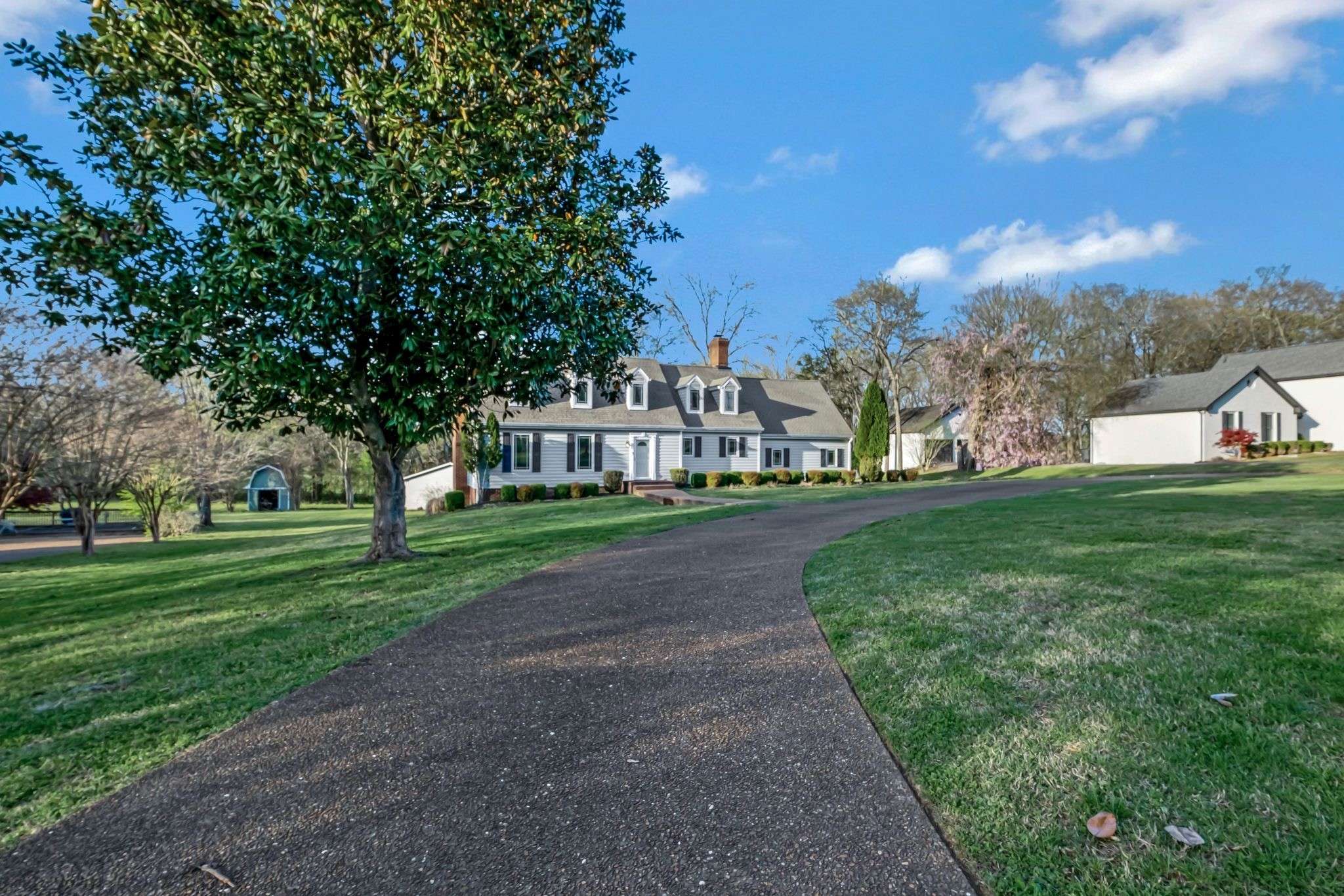 Gallatin, TN 37066,121 Grassland Dr