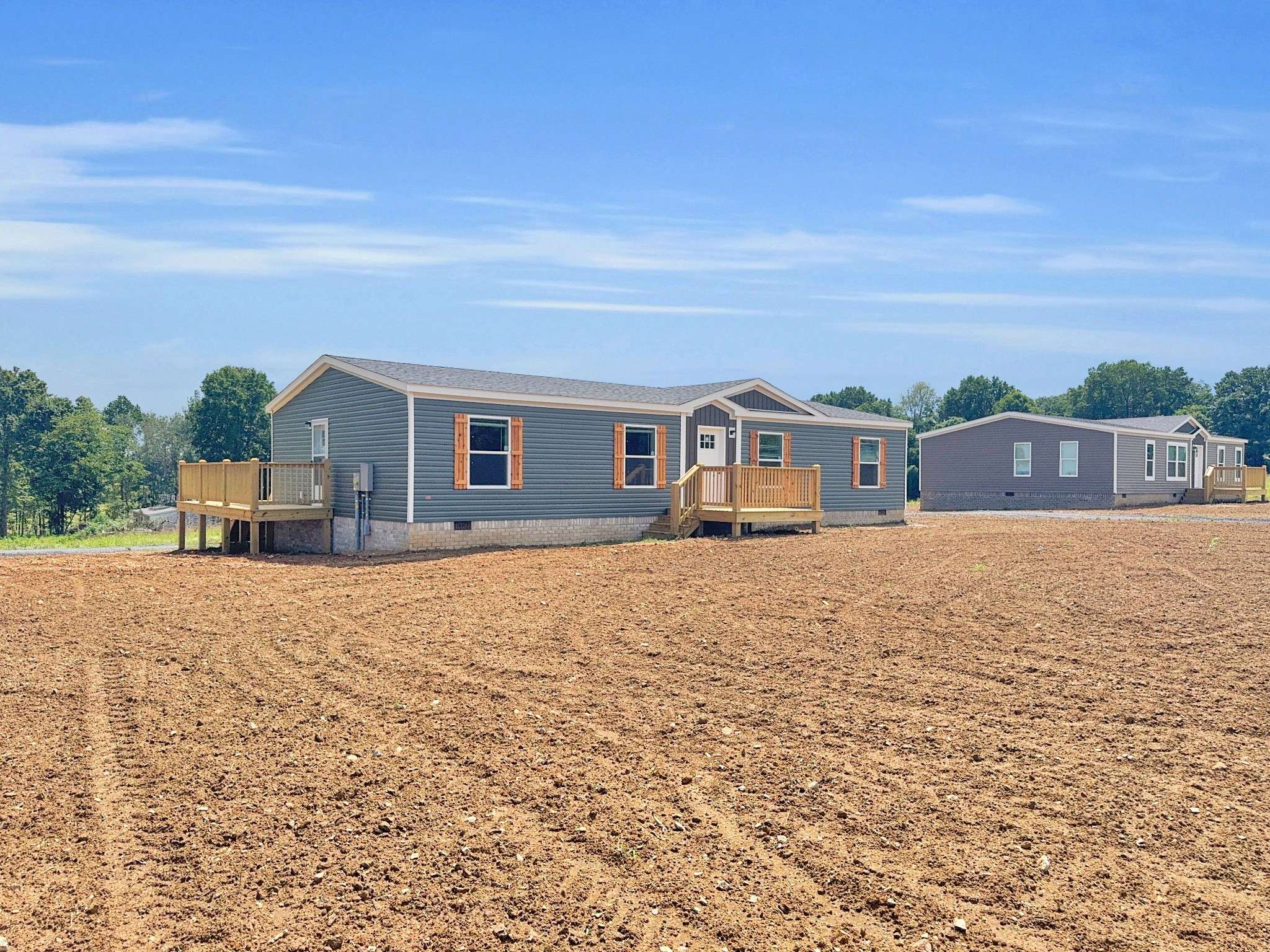 Lafayette, TN 37083,941 White Springs Rd
