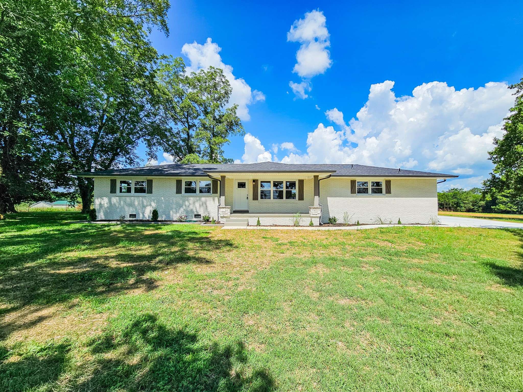 Shelbyville, TN 37160,422 Bethlehem Church Rd