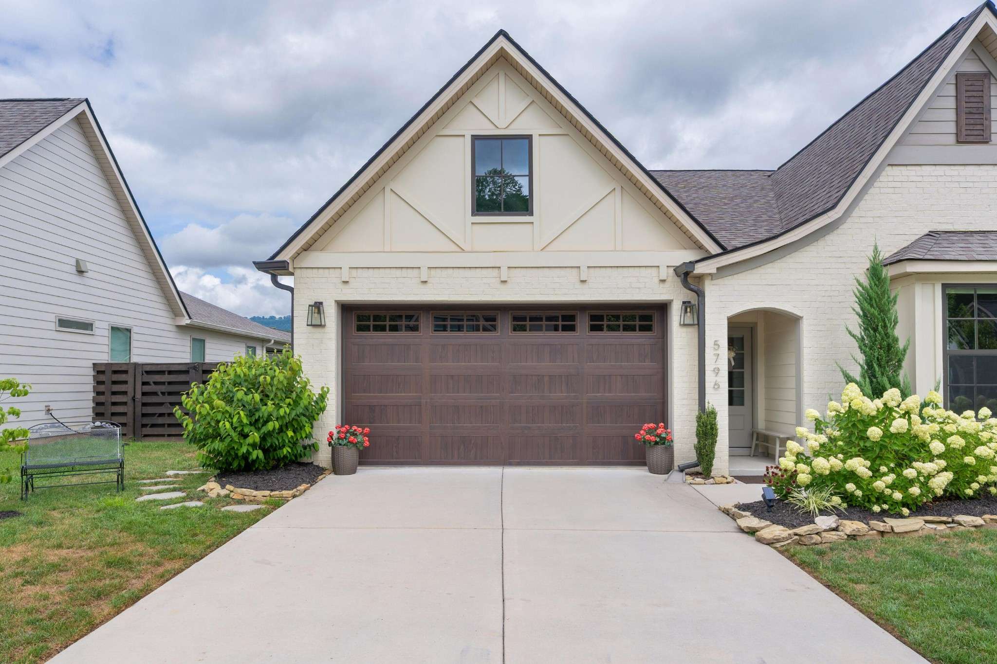 Chattanooga, TN 37415,5796 Acadia Drive