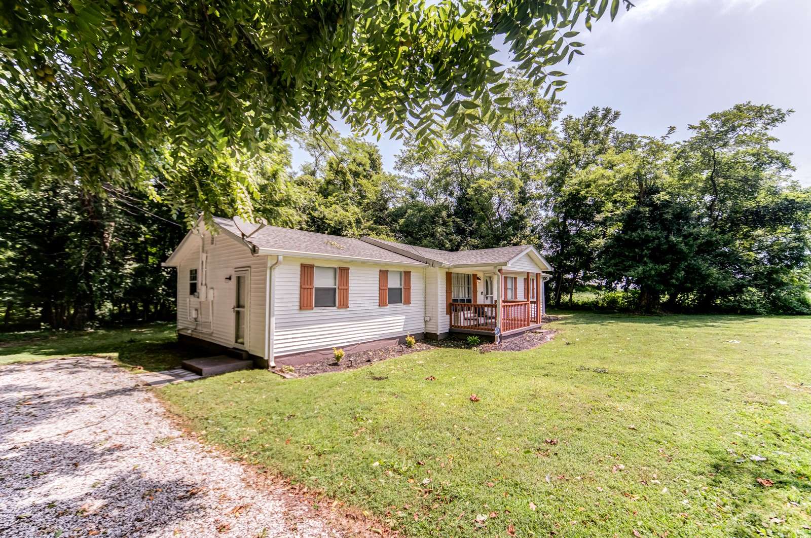 Portland, TN 37148,325 Denning Ford Rd