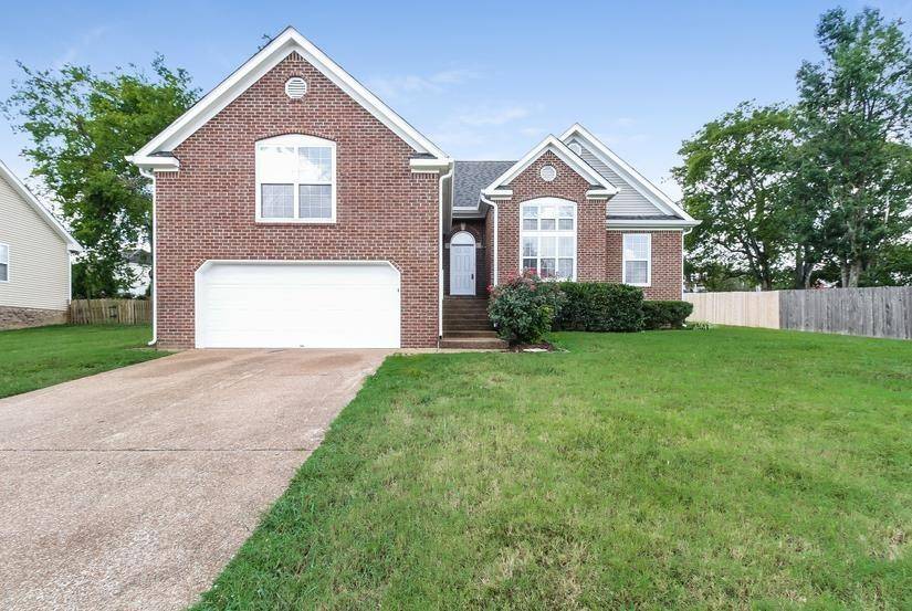 Thompsons Station, TN 37179,2737 Aston Woods Ln