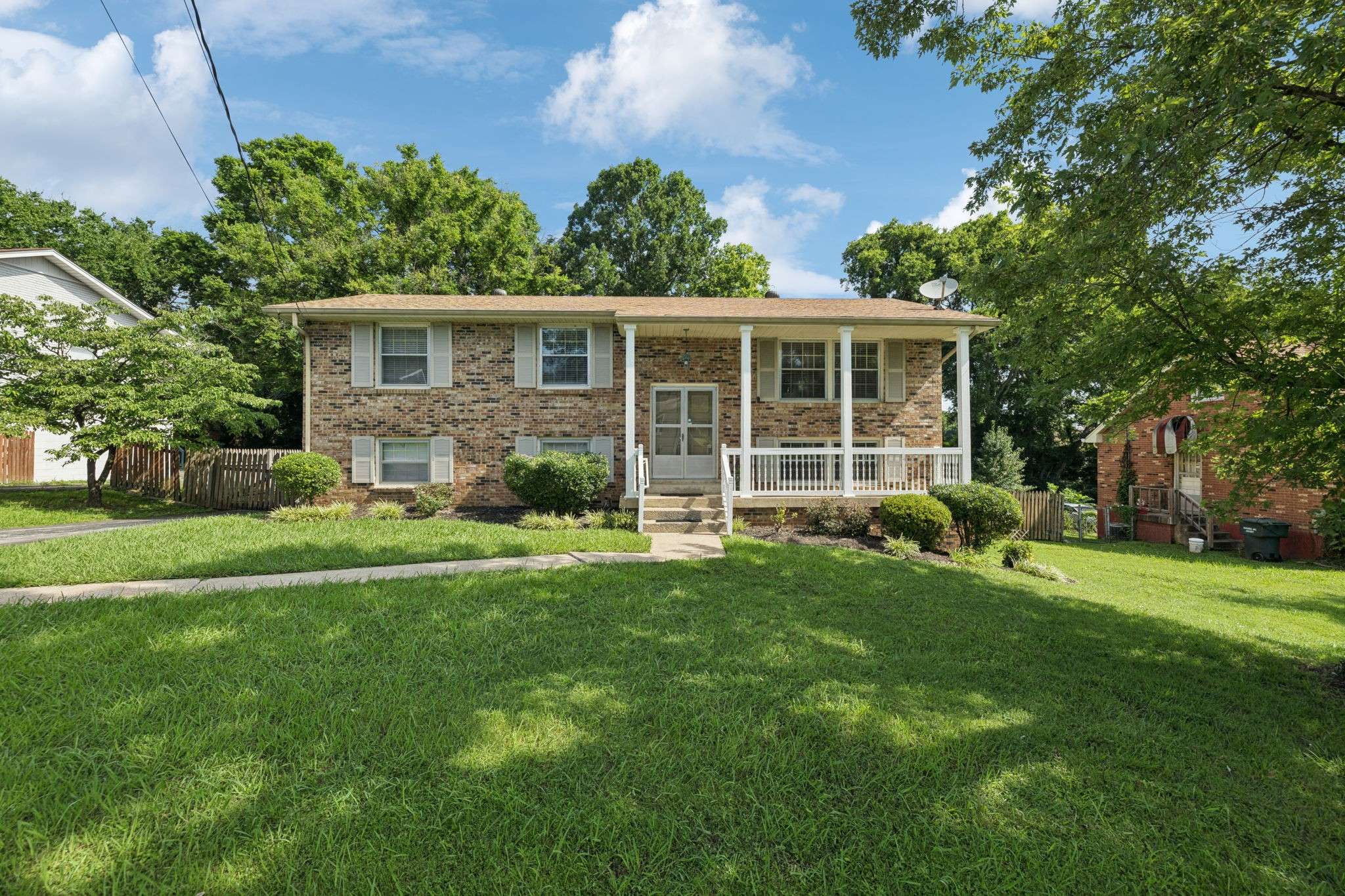 Hermitage, TN 37076,235 Bonnafield Dr