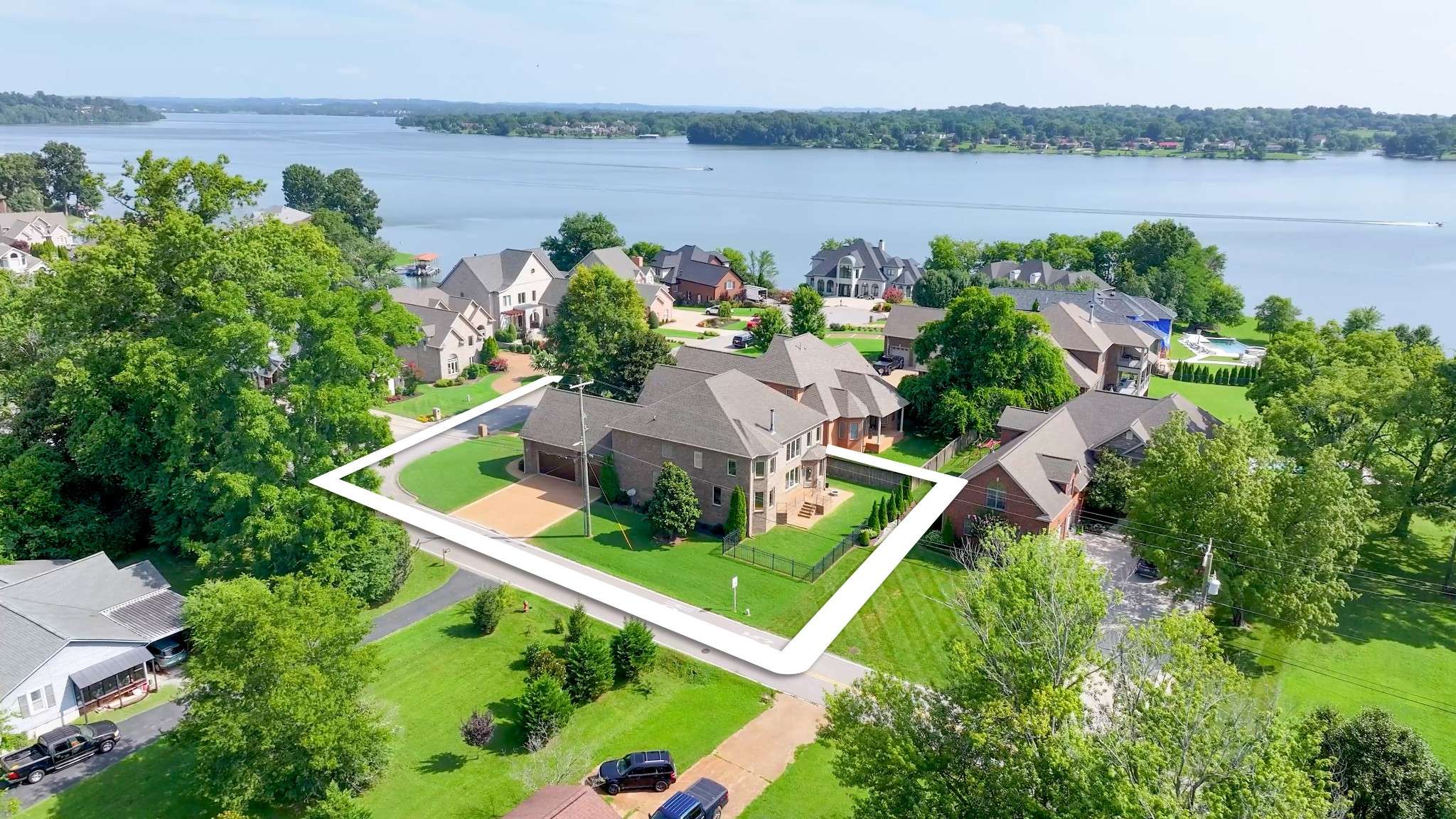 Old Hickory, TN 37138,600 Lakemeade Pt