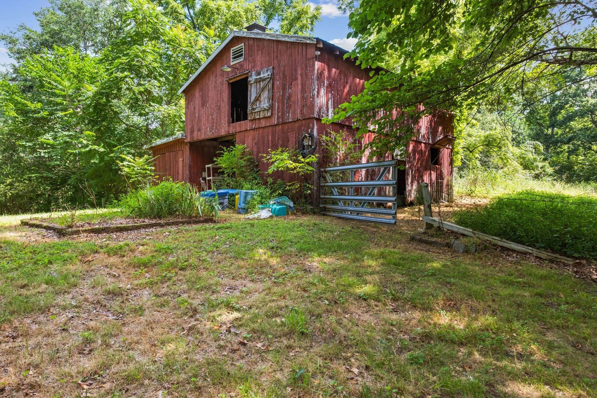 Pegram, TN 37143,4572 Hickory Hill Rd
