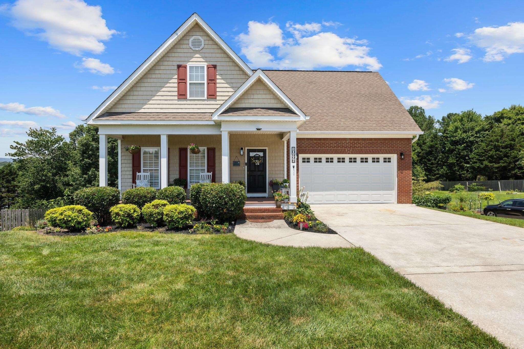 Soddy Daisy, TN 37379,10496 Sovereign Pointe Drive