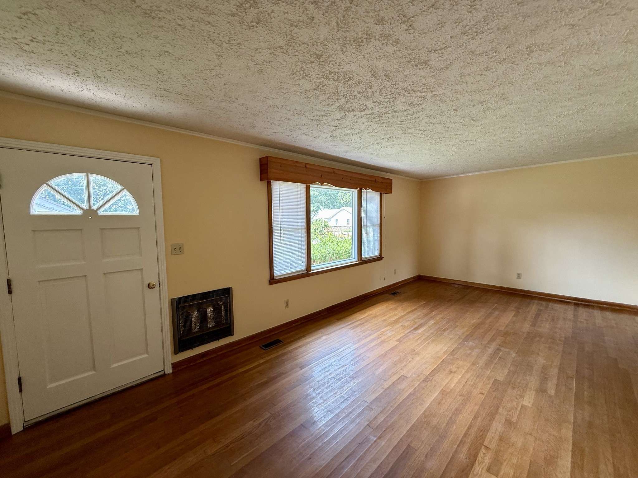 Winchester, TN 37398,408 Style St