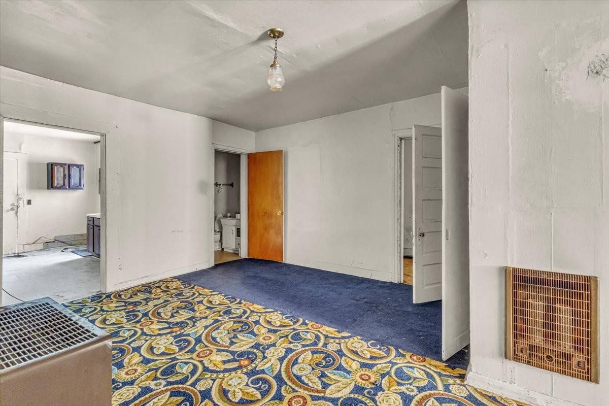 Nashville, TN 37210,88 Maury St