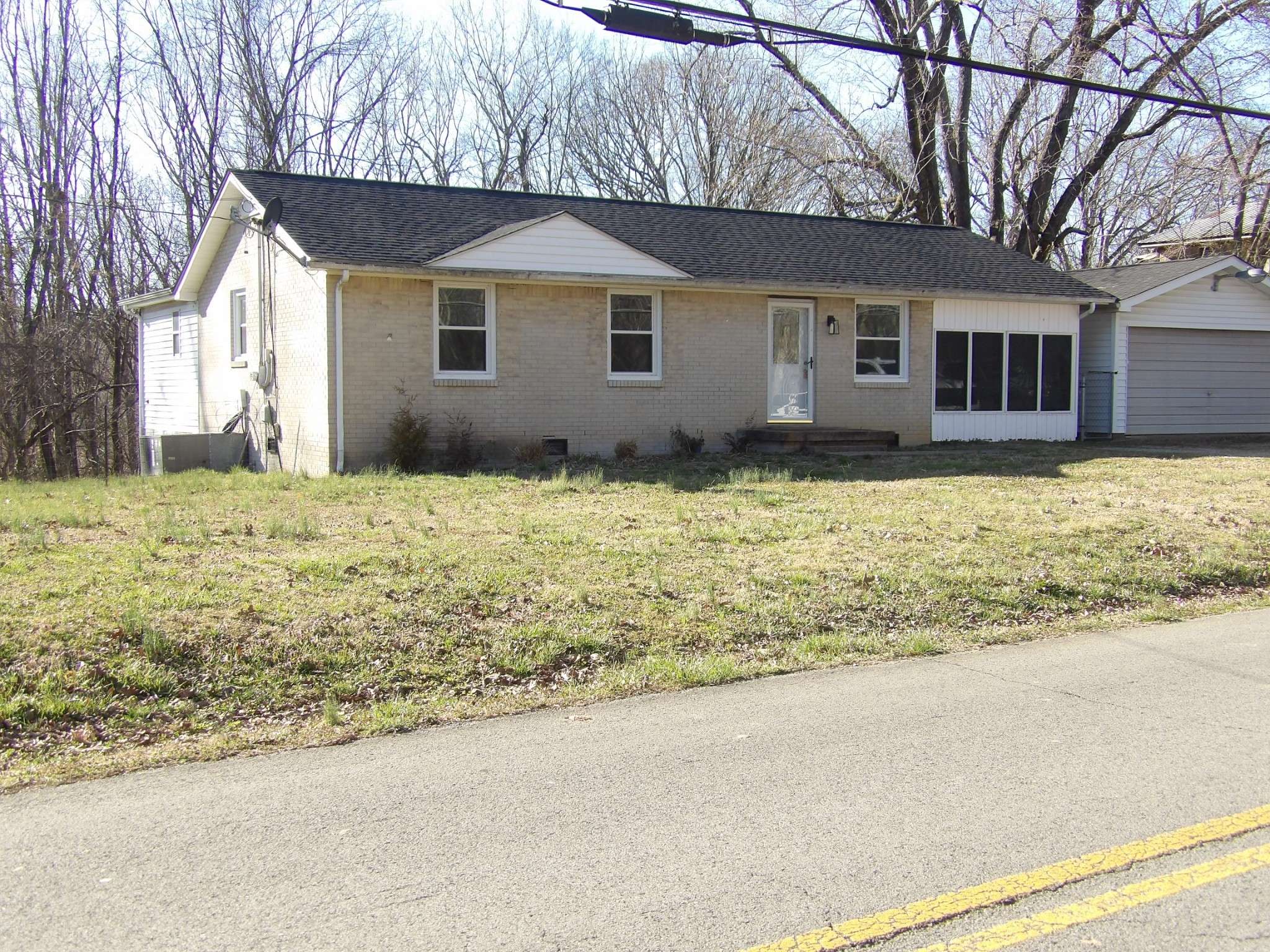 Waverly, TN 37185,457 E Little Richland Rd