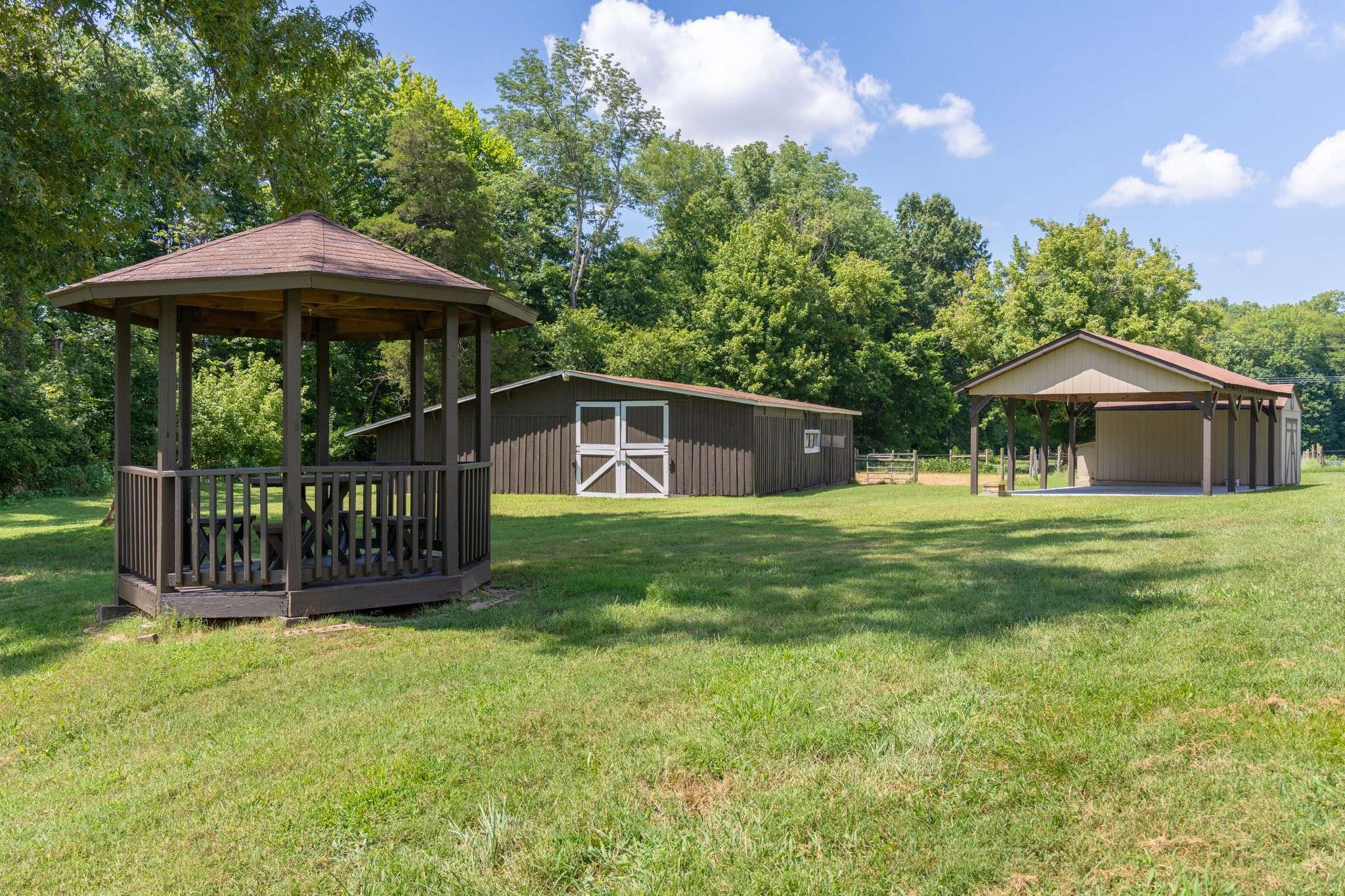 Clarksville, TN 37042,1335 Garrettsburg Rd