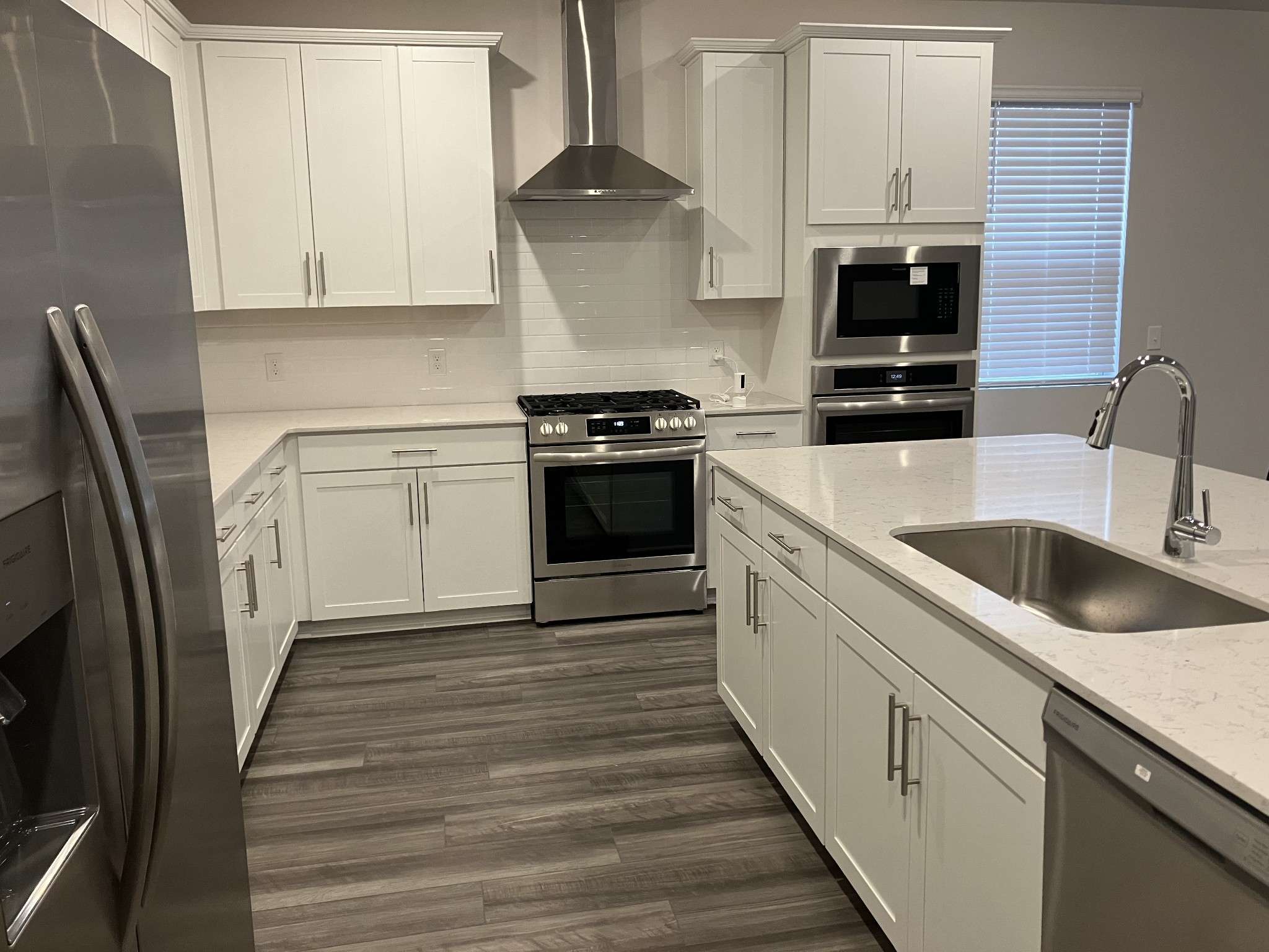 Hendersonville, TN 37075,609 Seuss Way