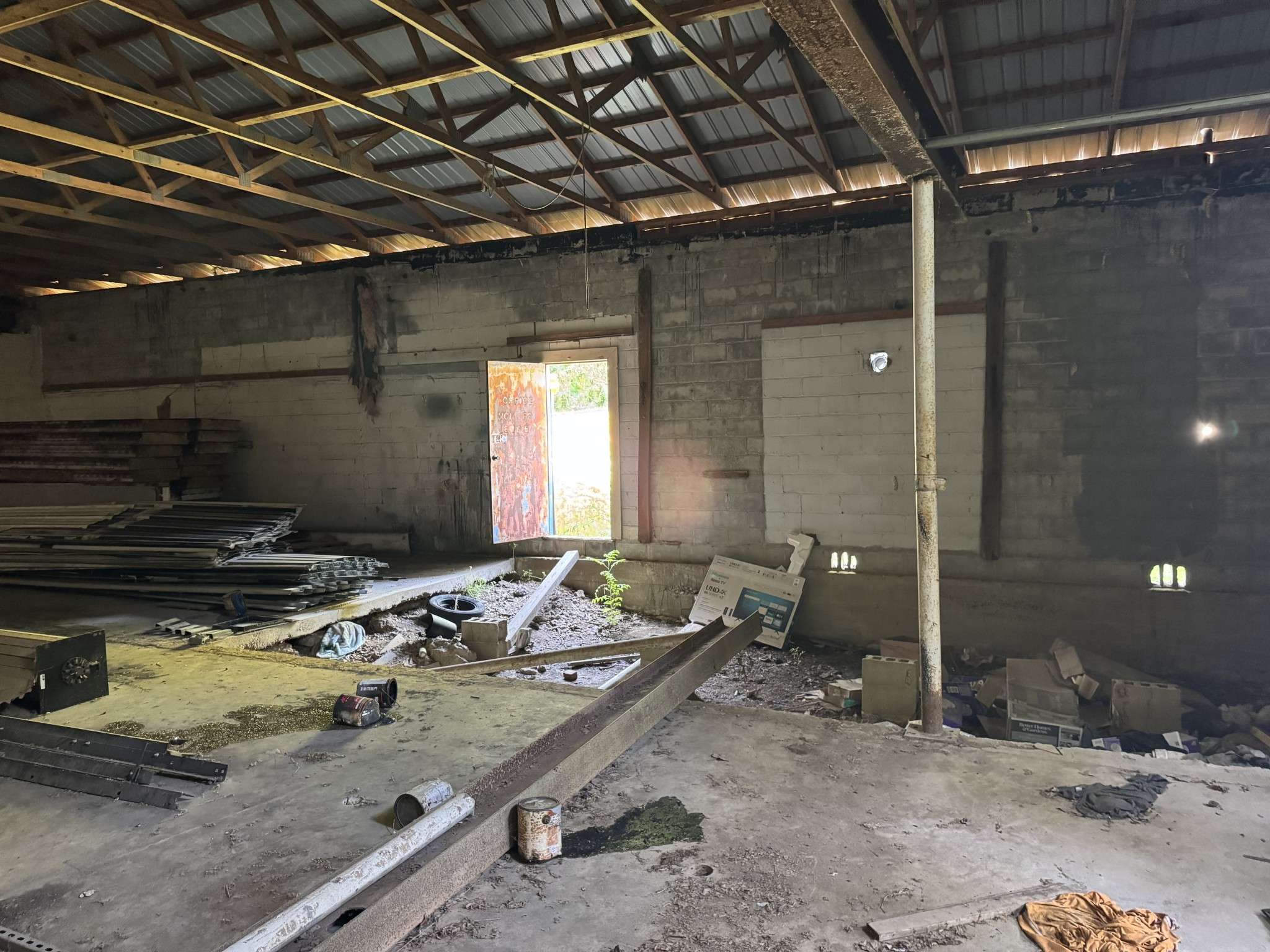 Smithville, TN 37166,434 E Main St