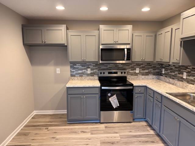 Tullahoma, TN 37388,405 S High St