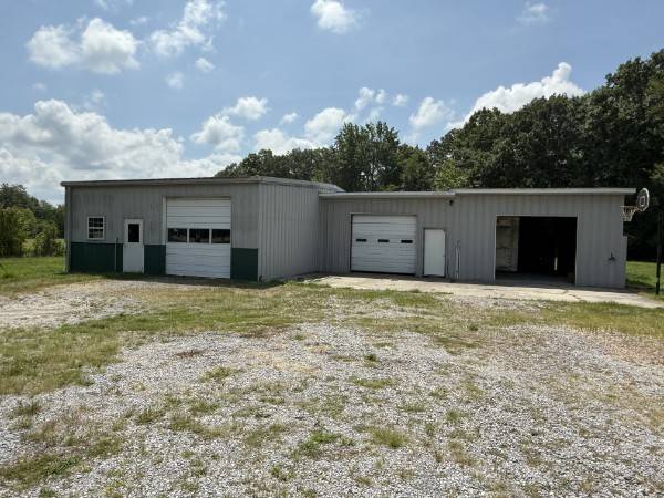 Manchester, TN 37355,4282 McMinnville Hwy