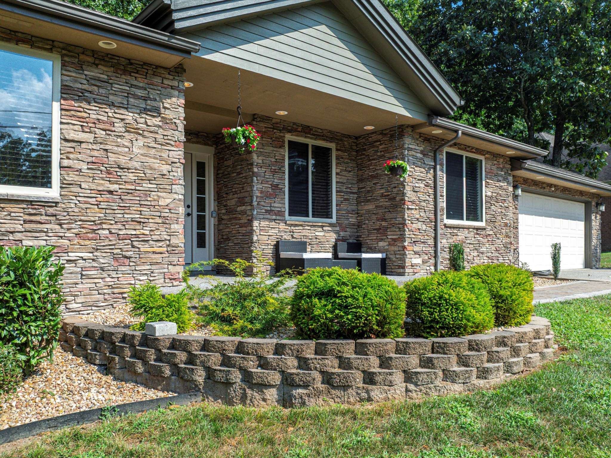 Goodlettsville, TN 37072,105 S High Ridge Dr