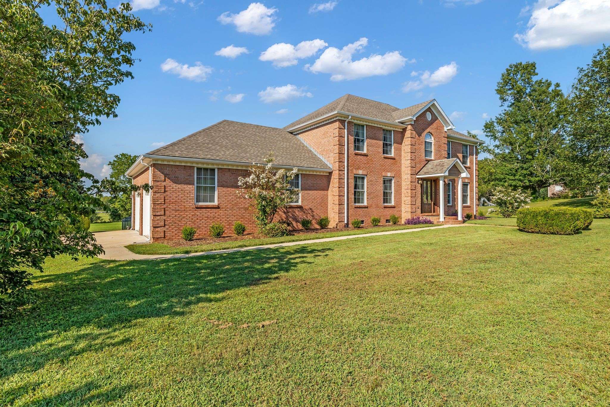 Pulaski, TN 38478,207 Sugar Tree Ln