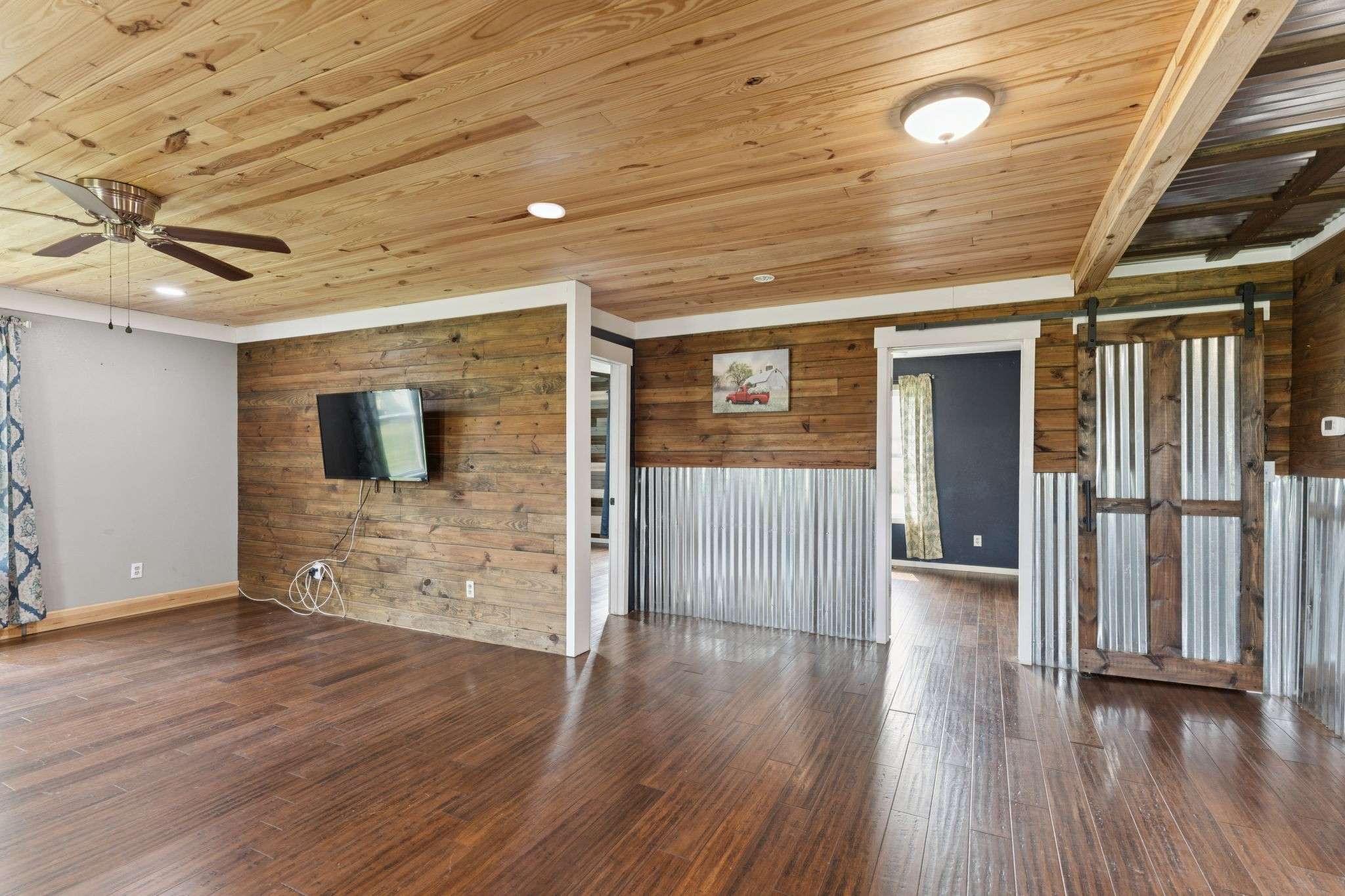 Pikeville, TN 37367,714 Alvin York Hwy