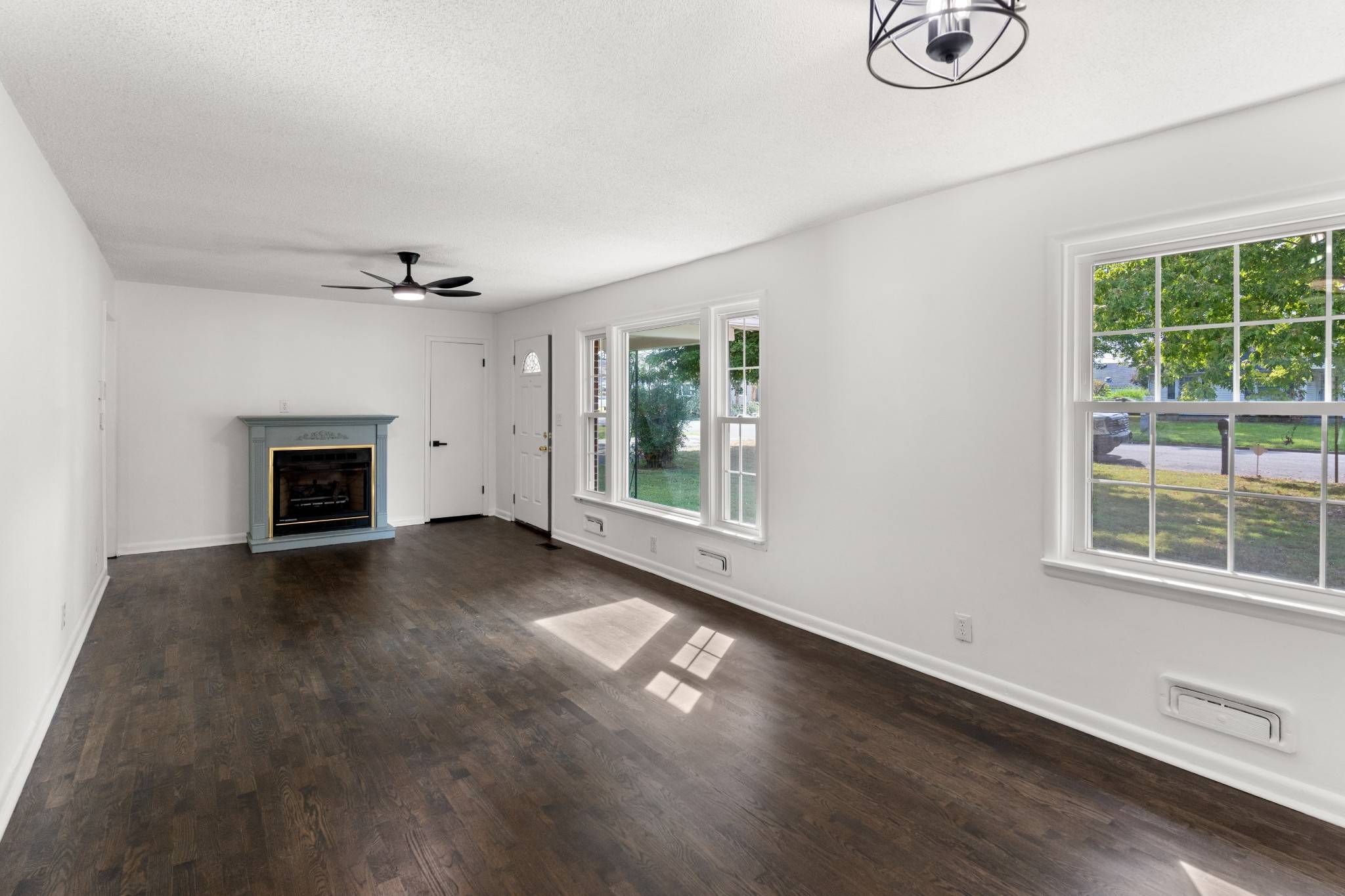 Lawrenceburg, TN 38464,806 Fair Ave