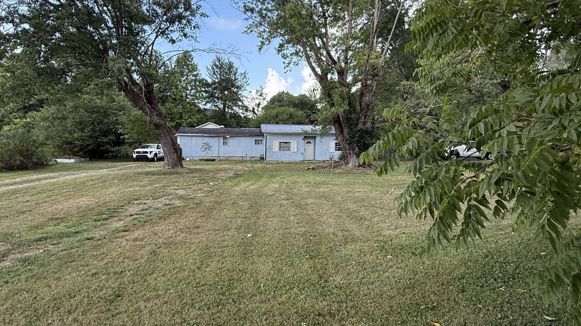 Livingston, TN 38570,323 Kennedy St