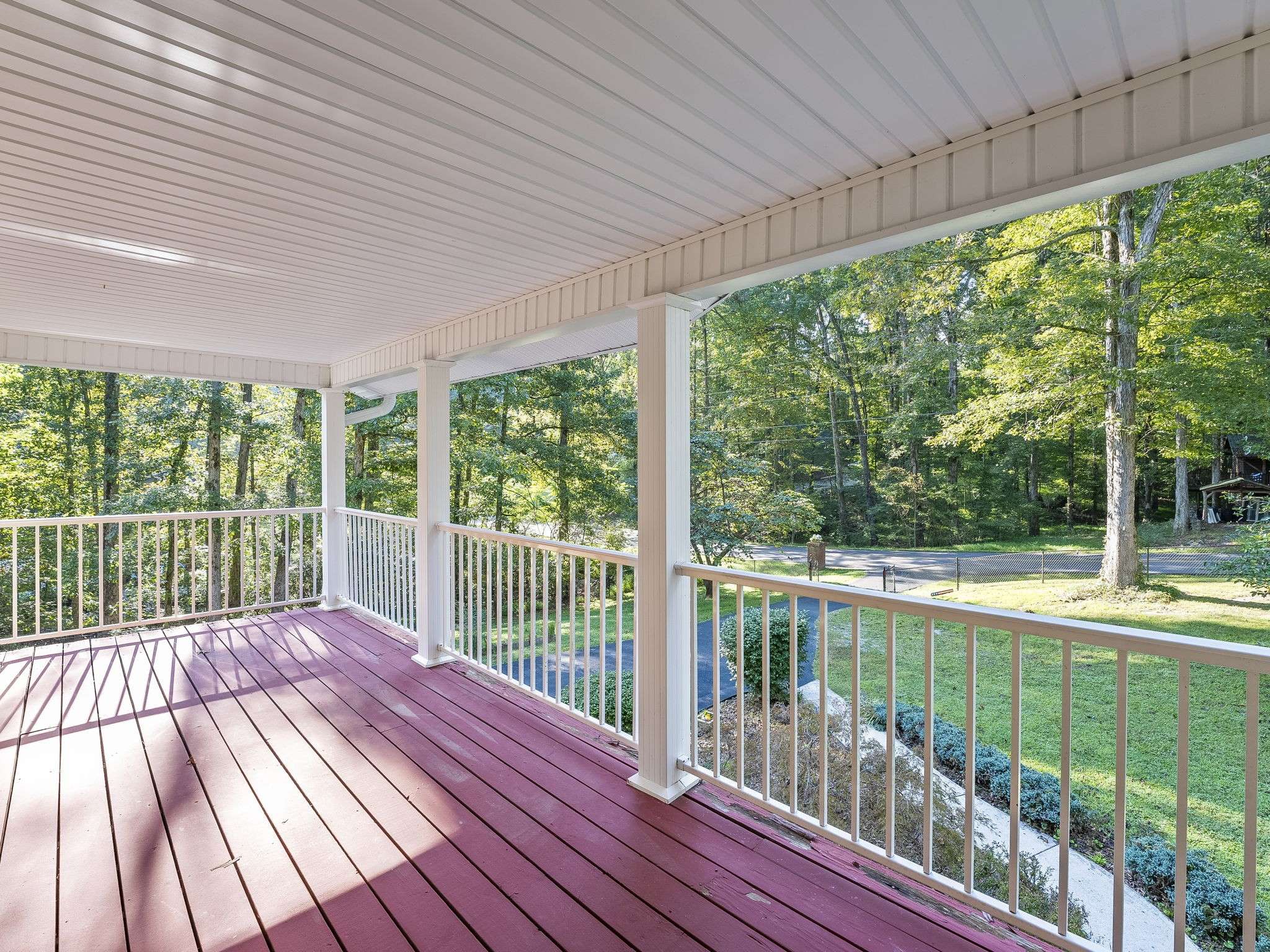 Estill Springs, TN 37330,235 Lakeview St