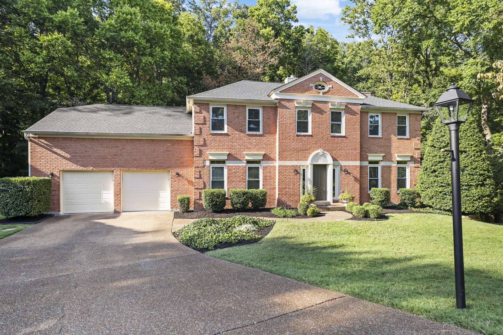 Brentwood, TN 37027,700 Highland View Pl