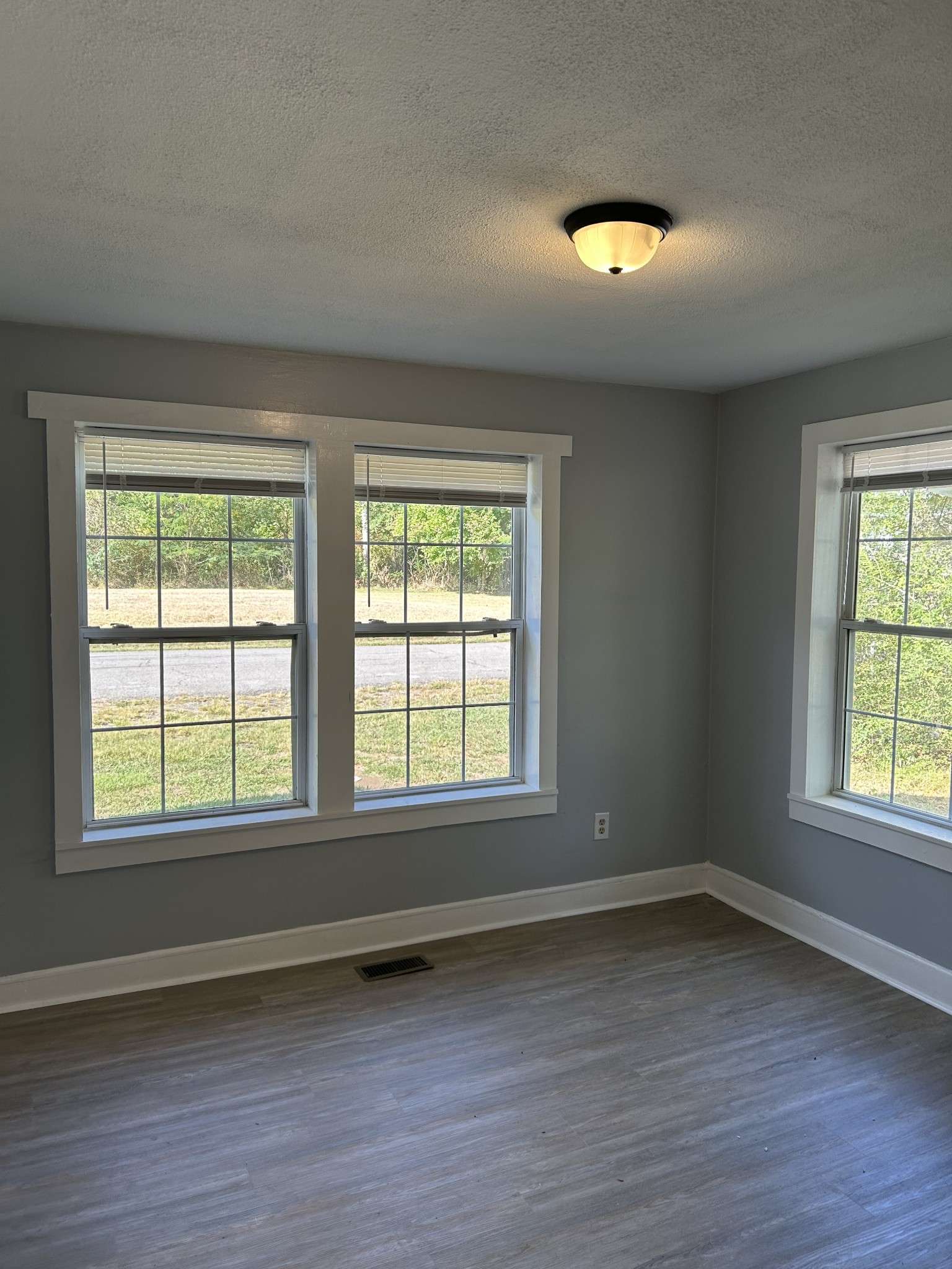 Stewart, TN 37175,95 Front St