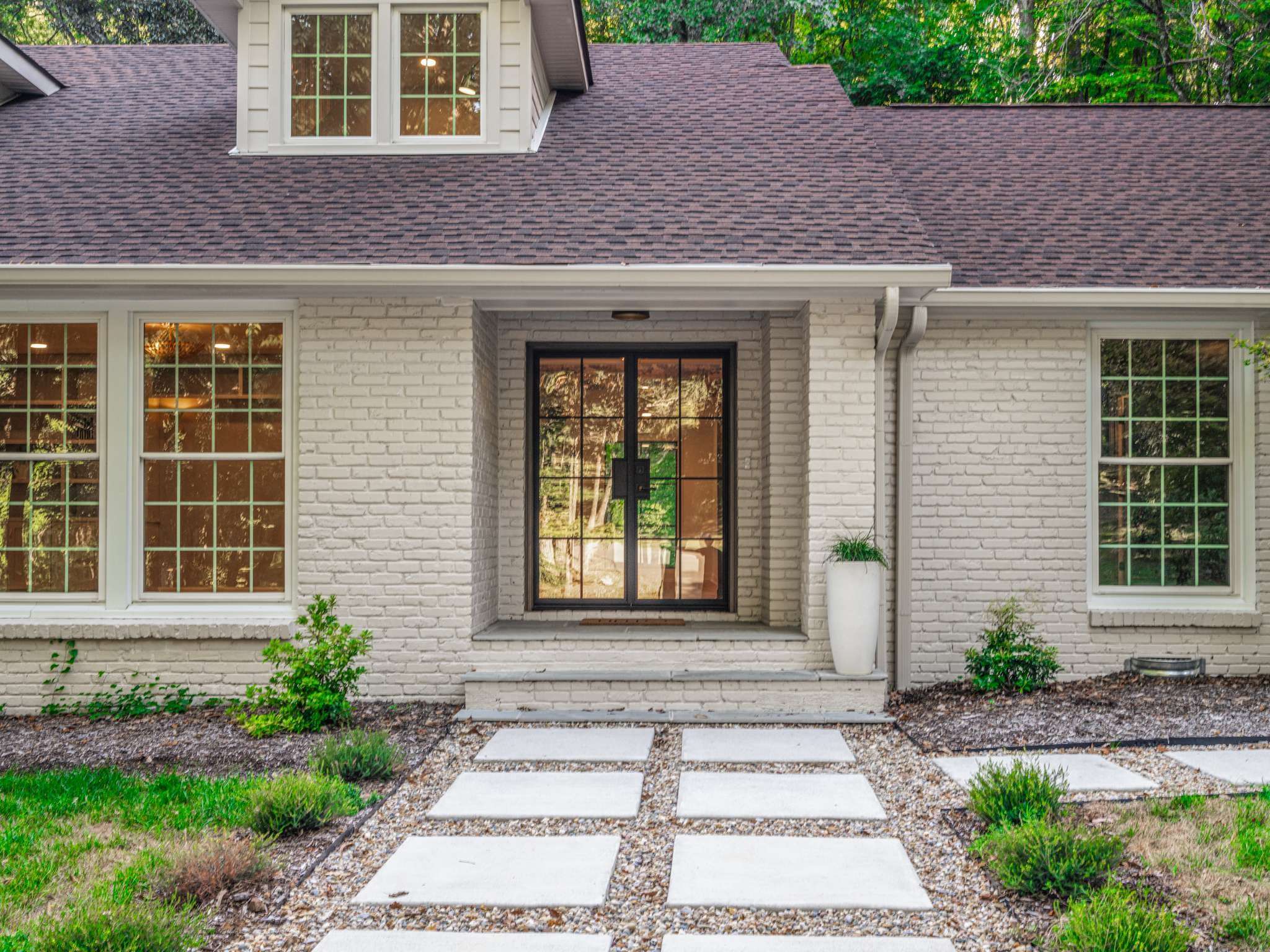 Nashville, TN 37205,509 Hillwood Blvd