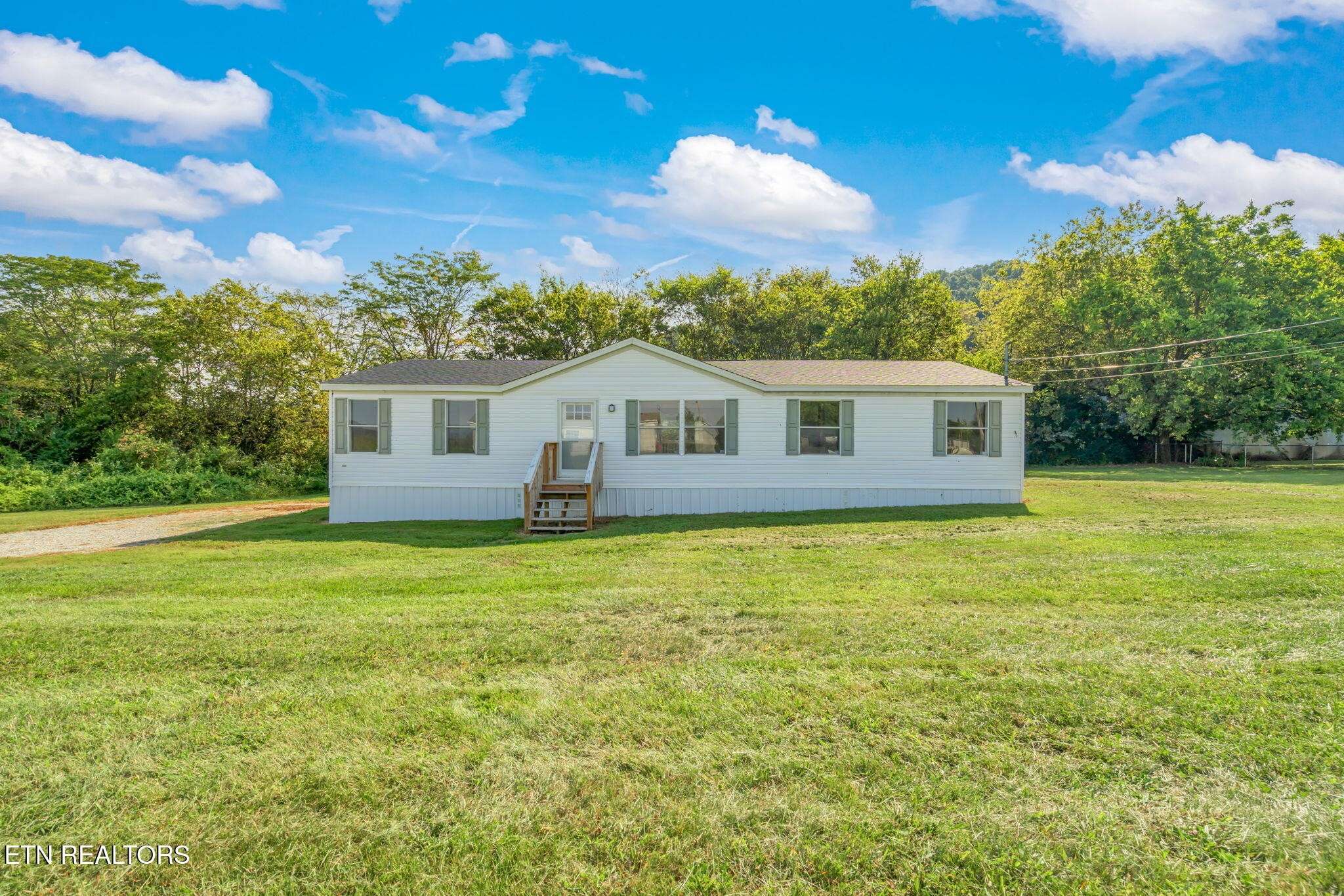 New Market, TN 37820,530 Farm Loop Rd