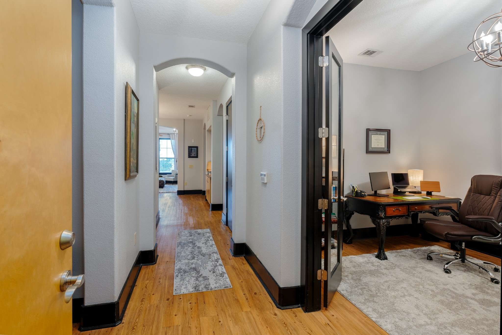 Nashville, TN 37212,2600 Hillsboro Pike #303