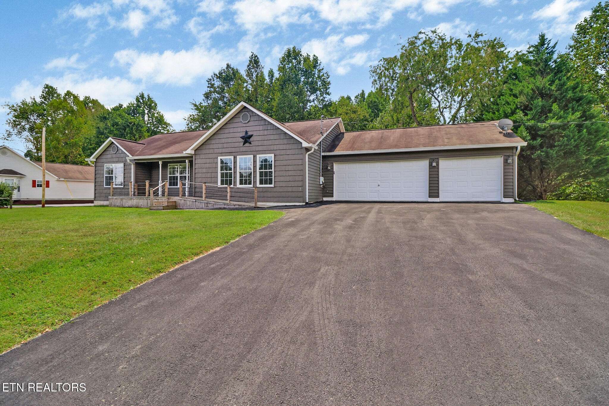 Oneida, TN 37841,265 Addi Lane