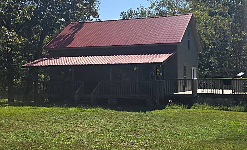 Lawrenceburg, TN 38464,2312 Little Fish Trap Rd