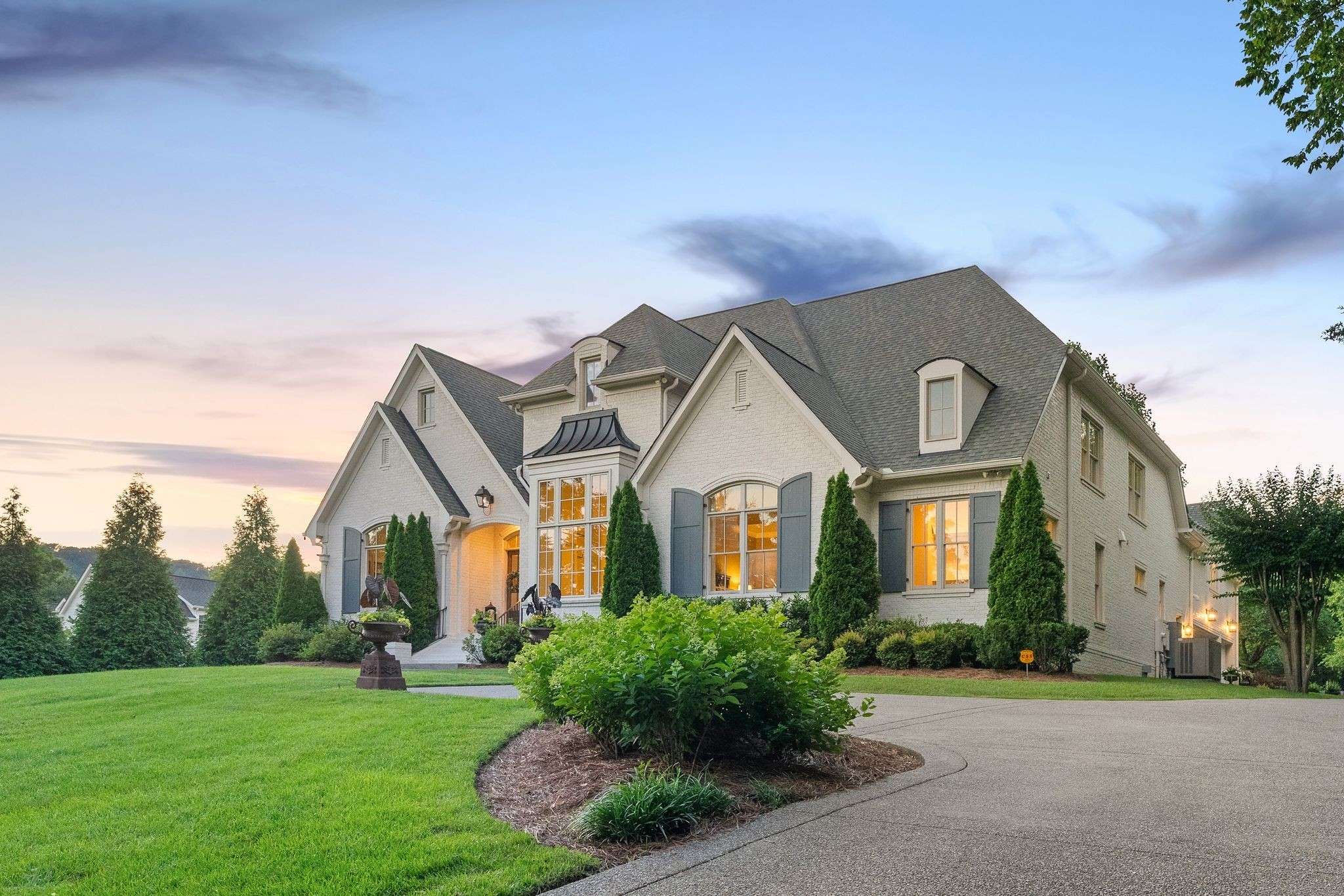 Brentwood, TN 37027,1222 Old Hickory Blvd