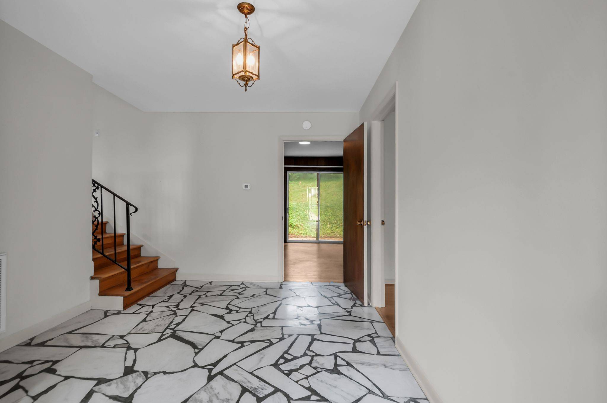 Nashville, TN 37205,6828 Highland Park Dr