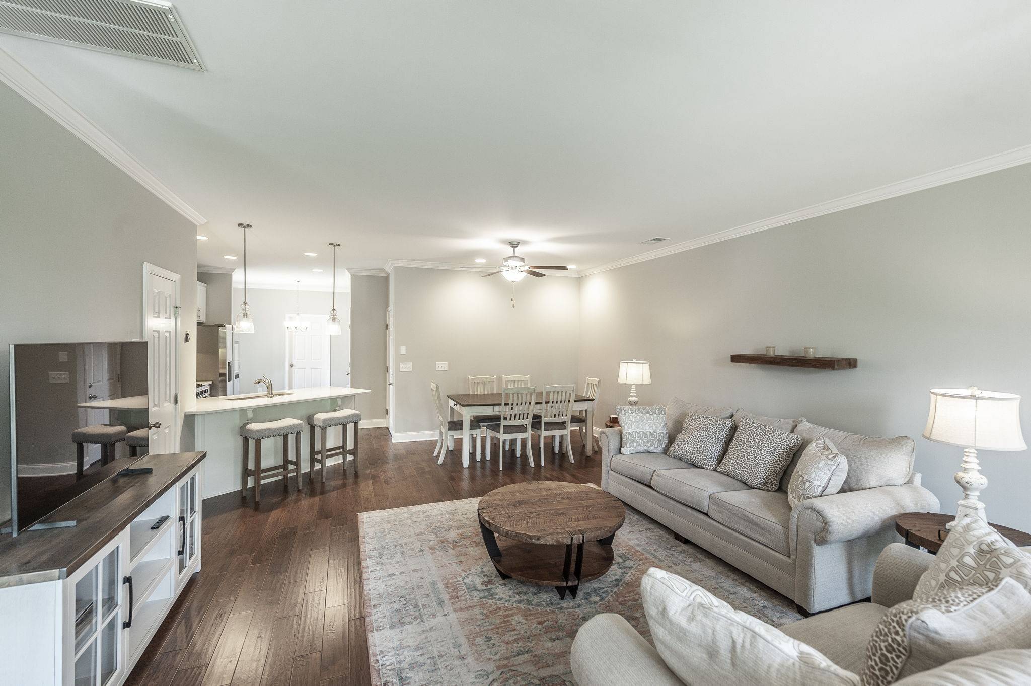 Hendersonville, TN 37075,1733 Old Drakes Creek Rd