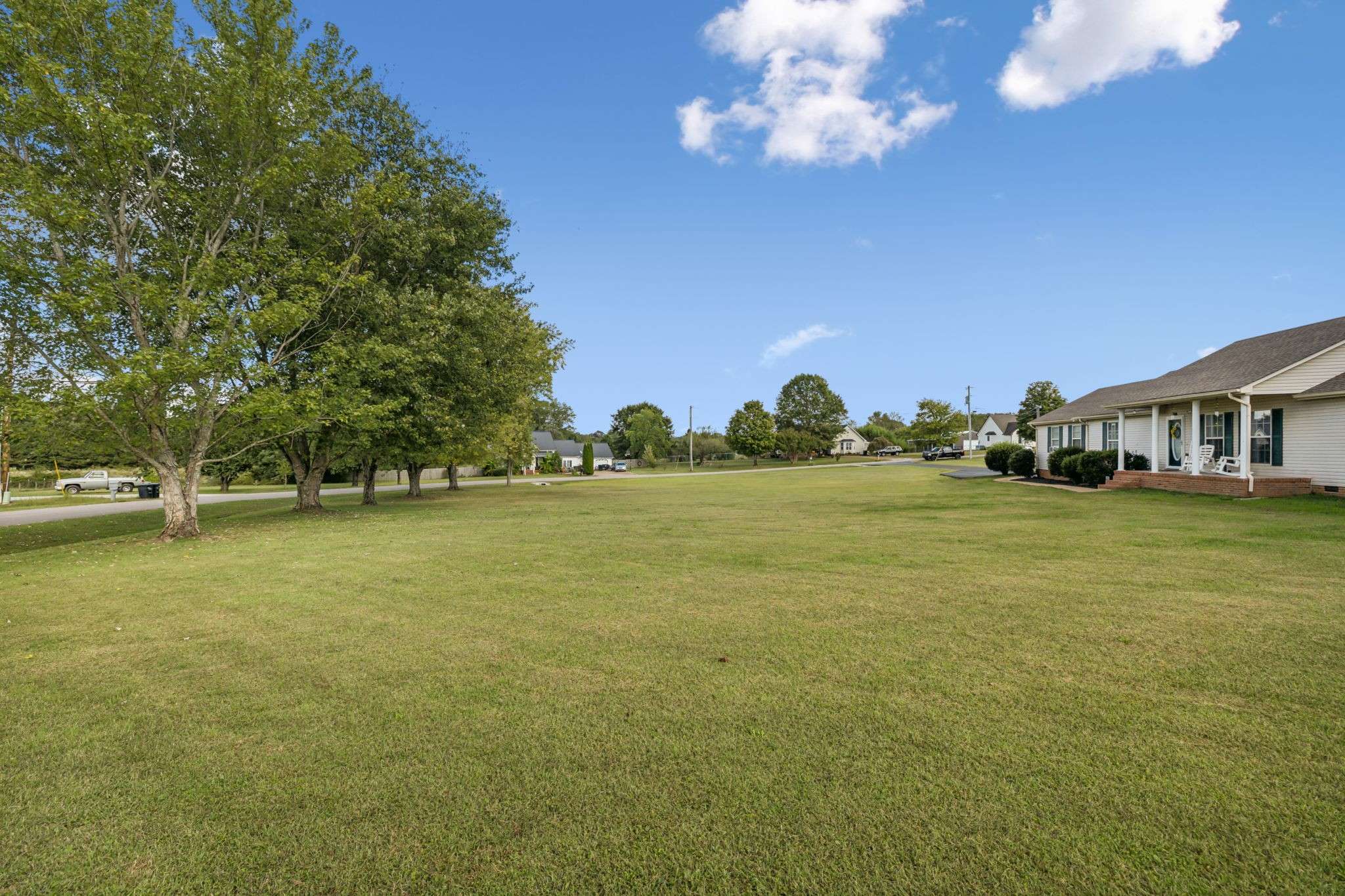 Summertown, TN 38483,125 Monument Cir