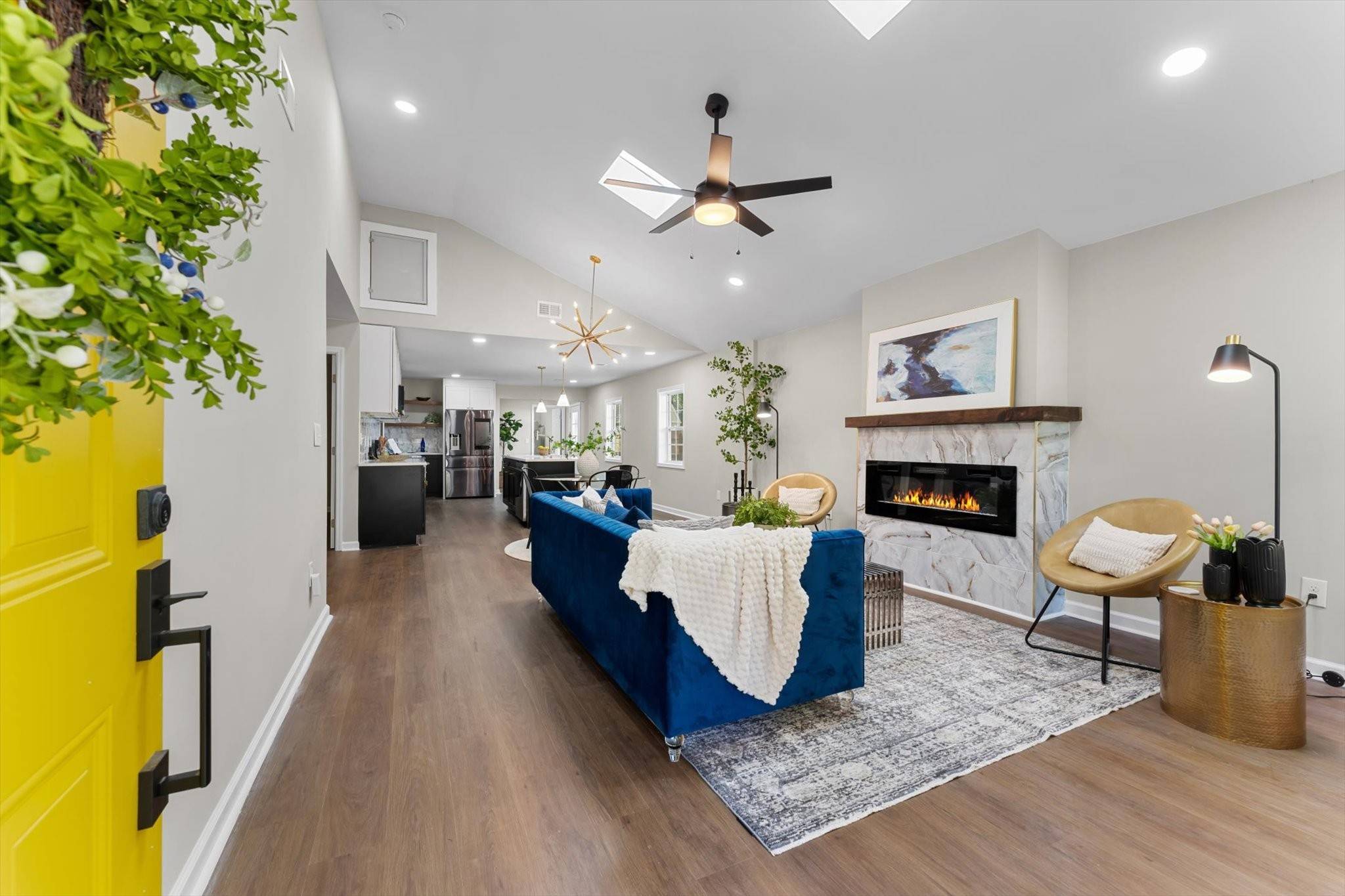 Nashville, TN 37207,920 2nd Ave #N